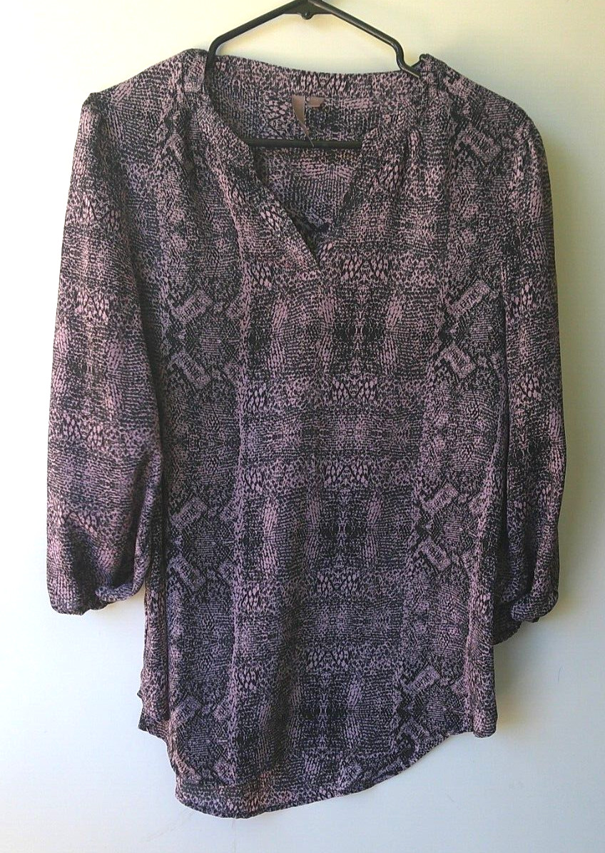 BRINA & EM Purple V-neck Lightweight Women’s Blouse Medium