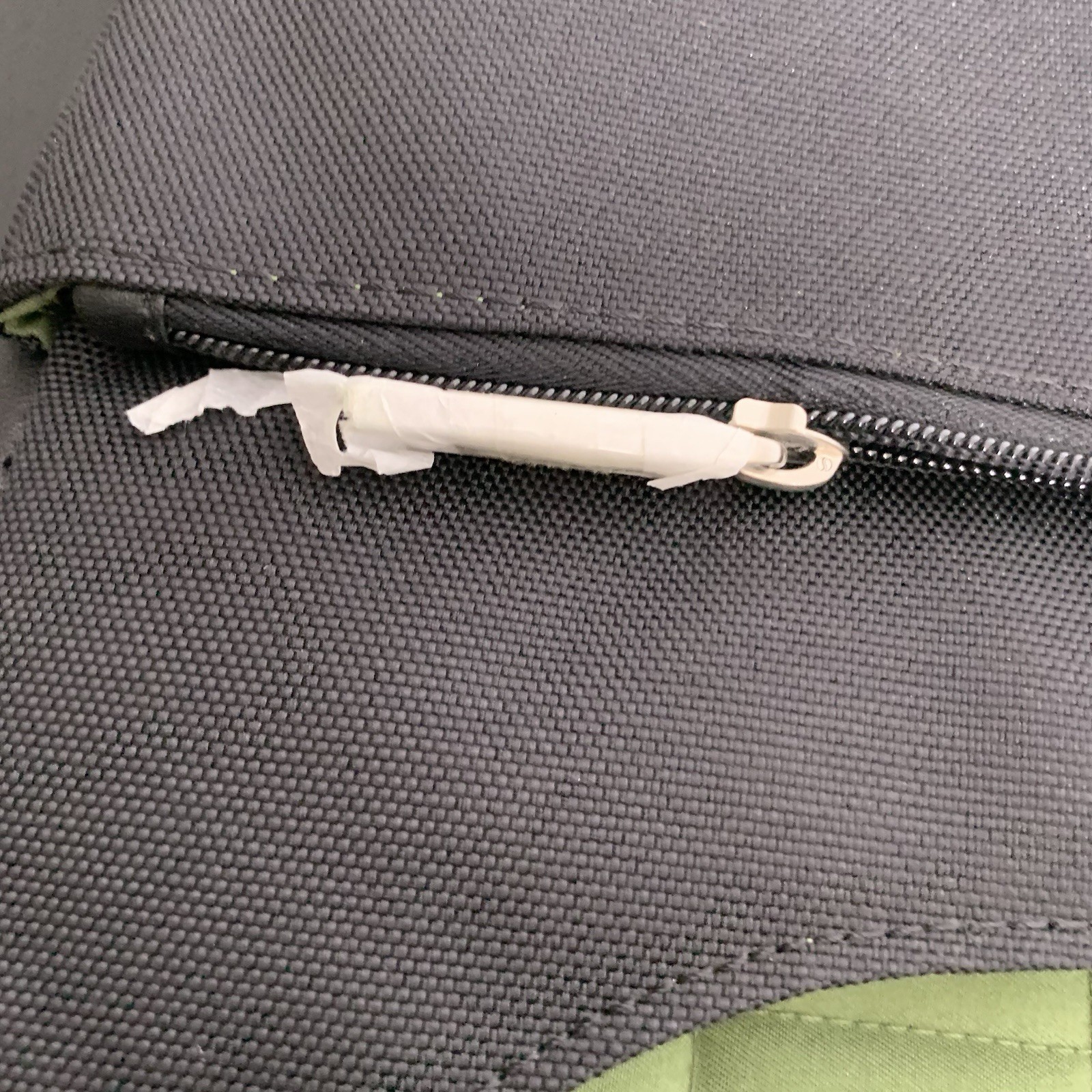 Knomo London – Black Laptop Business Messenger Bag with Shoulder Strap