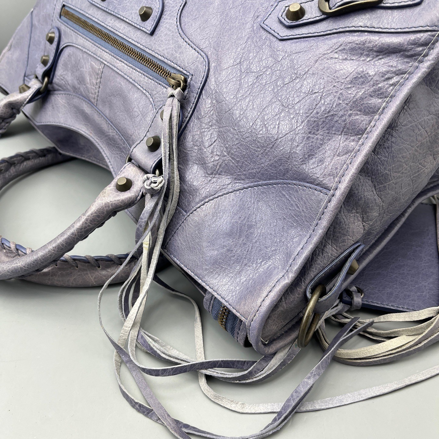 Balenciaga Pre-Owned Authentic Luxury Handbag Purple 42*22*17cm