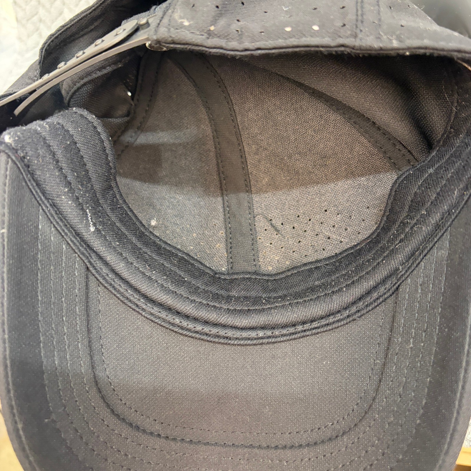 Nike Legacy91 Dri-FIT Black Perforated Adjustable Snapback Golf Hat Cap 0767