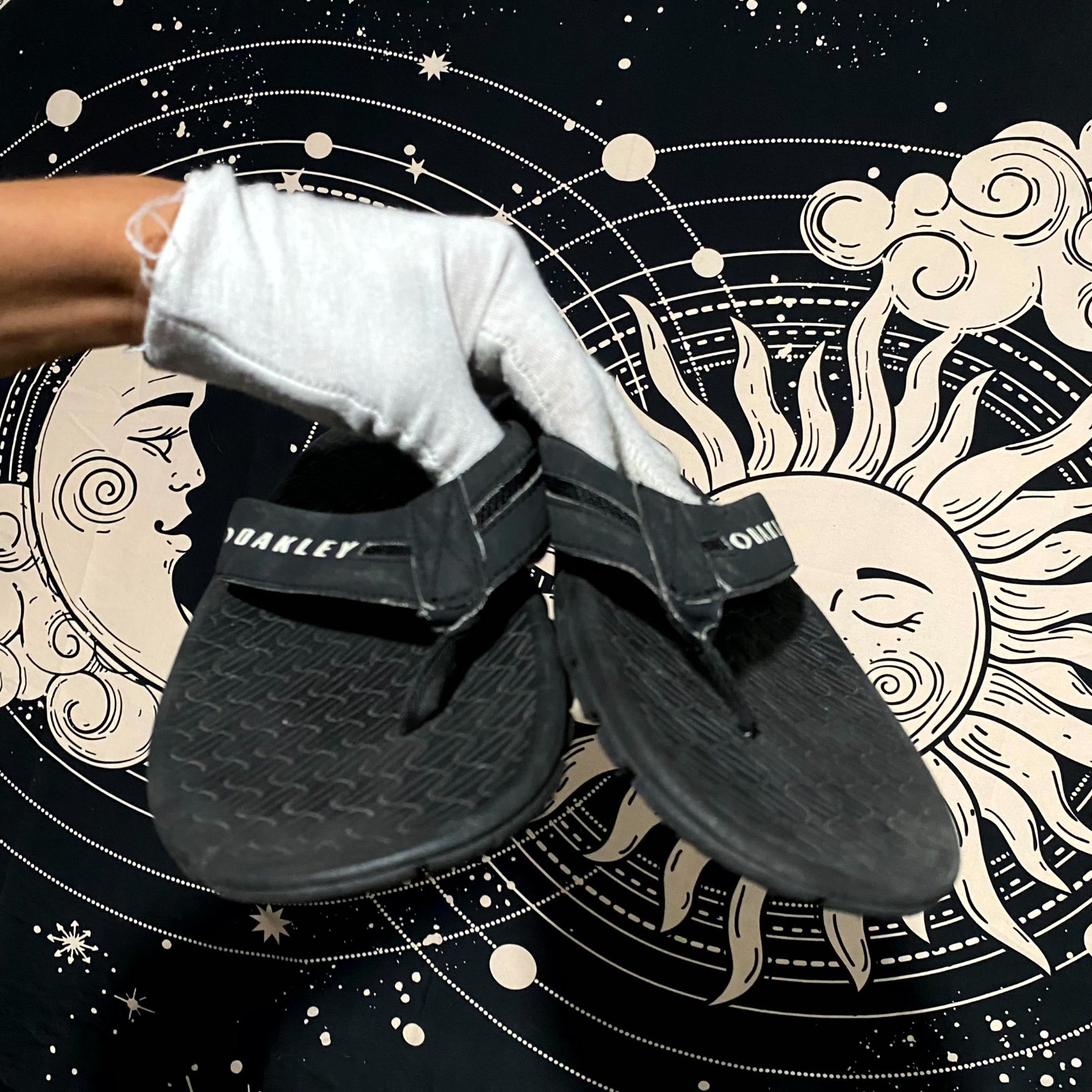 Oakley Operative 2.0 Flip-Flop Thong Sandal Men’s 7.5 Black Comfort Slip-On