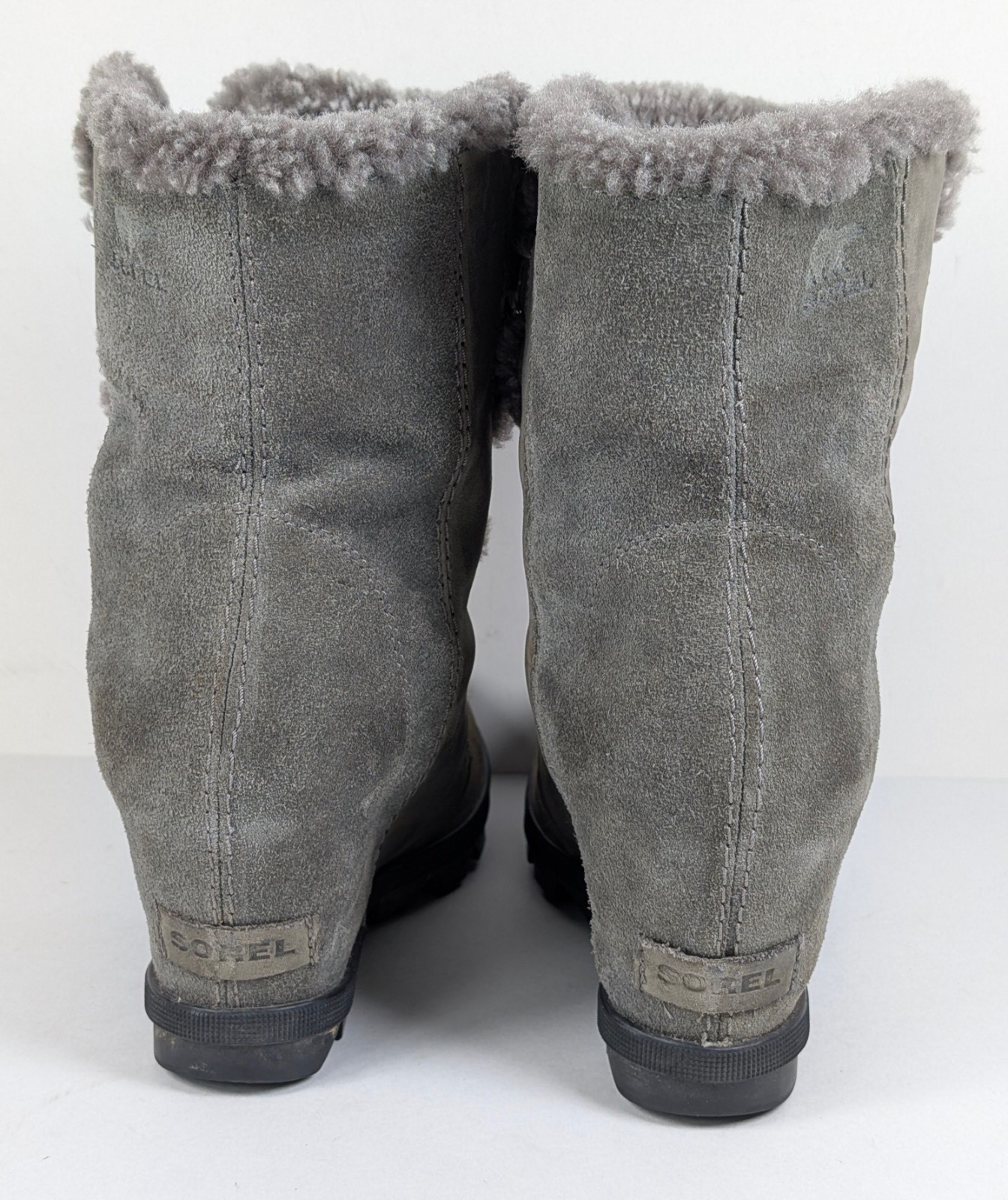 Sorel Joan of Arctic Wedge Shearling Women’s Size 8 M Gray Suede Boots Lace Up