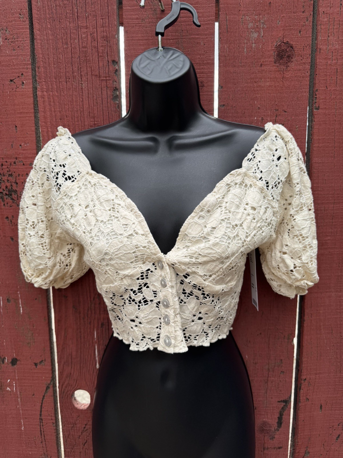 Urban Outfitters Puff Sleeve Lace Crop Top Coquette Romantic Coquette Milkmaid