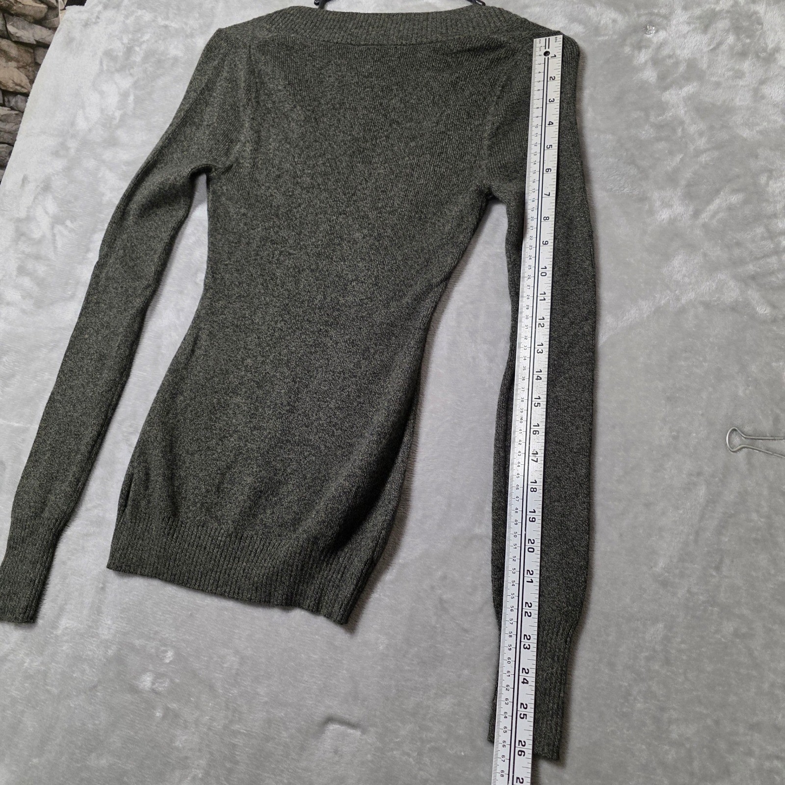 Express Olive Green Marled Deep V-Neck Knit Sweater Womens XS NWT