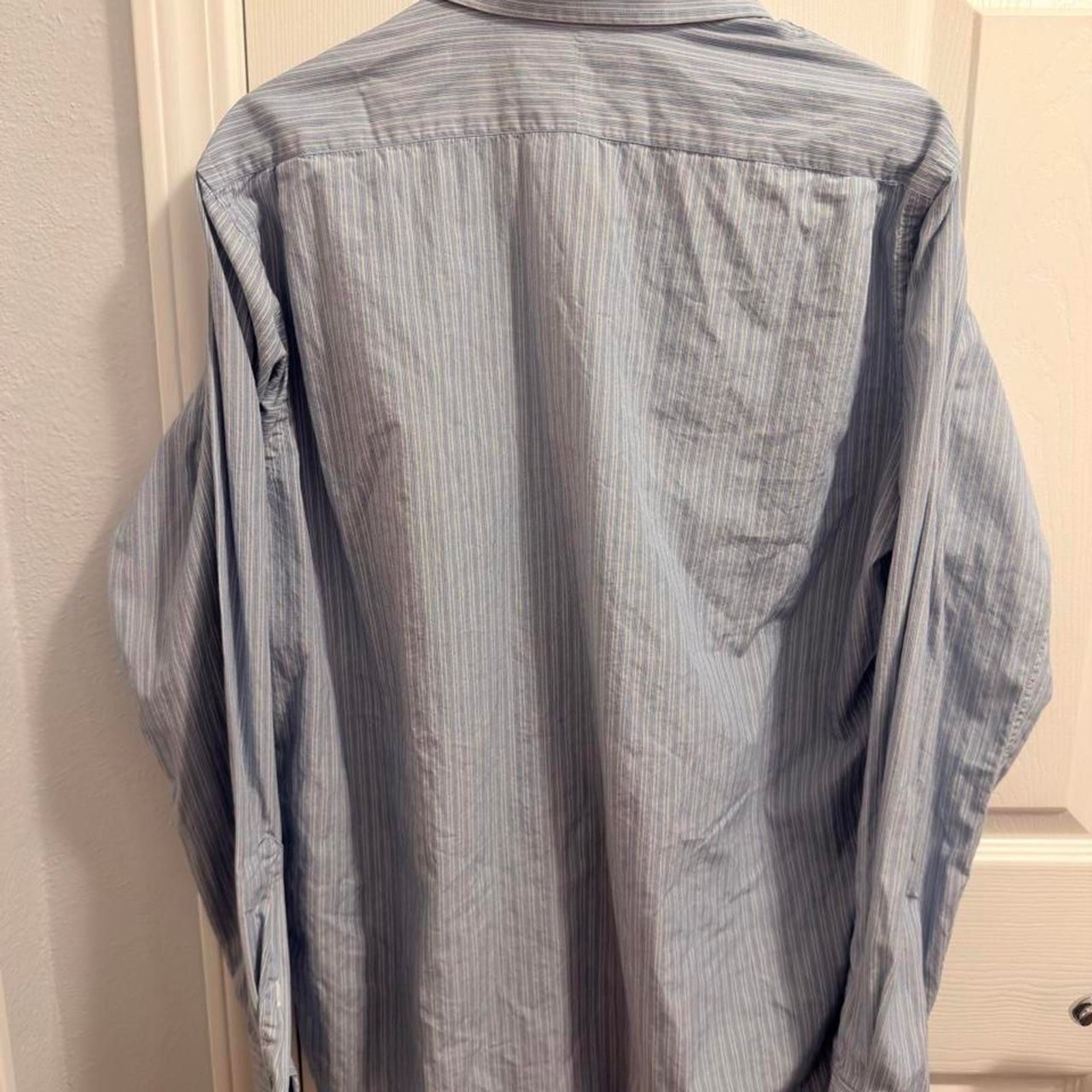 (1980s-1990s) Burberrys Pinstripe Button-Up – Blue/White – 15.5 (M/L)