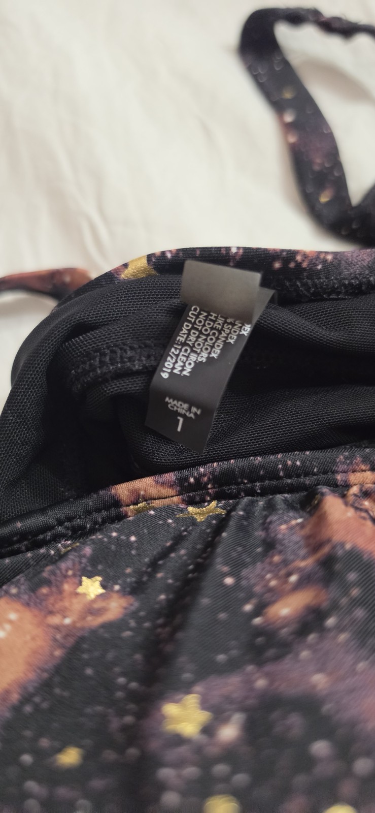 Torrid Galaxy Star Print Two Piece Swim Set Rash Guard & High Waist Size 1