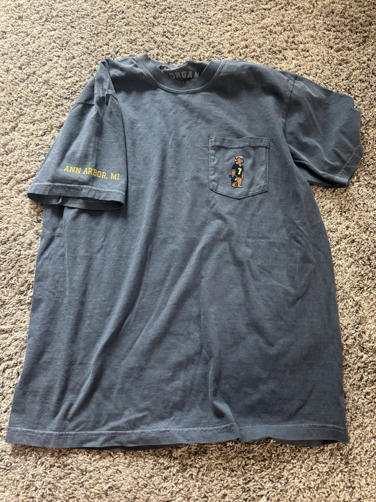 Limited Edition Morgan Wallen Bear Michigan Tshirt Size Large