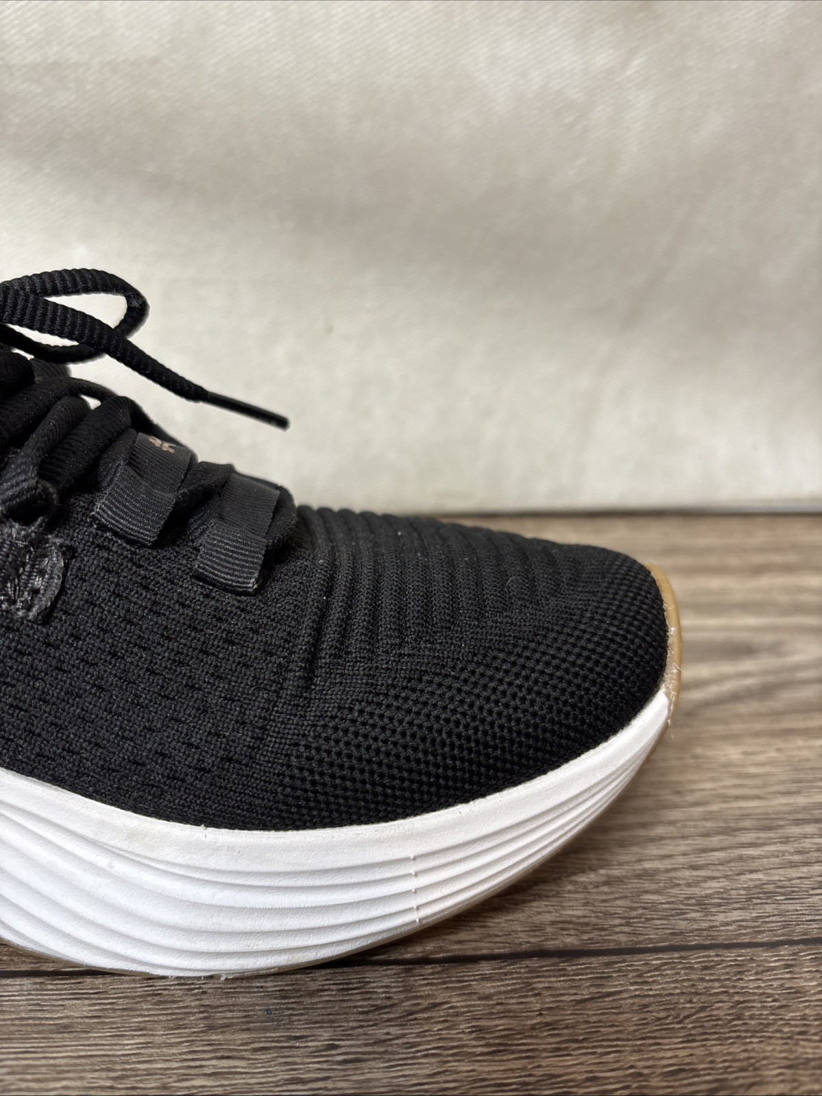 Kuru Atom 2 Womens Size 7.5 M Black Athletic Running Walking Shoes Sneakers
