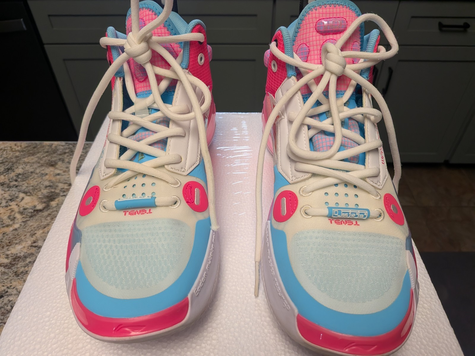 Li-Ning WAY OF WADE 10 ‘SOUTH BEACH’ Men’s Basketball Shoe ABAS115-11 SIZE 8.5