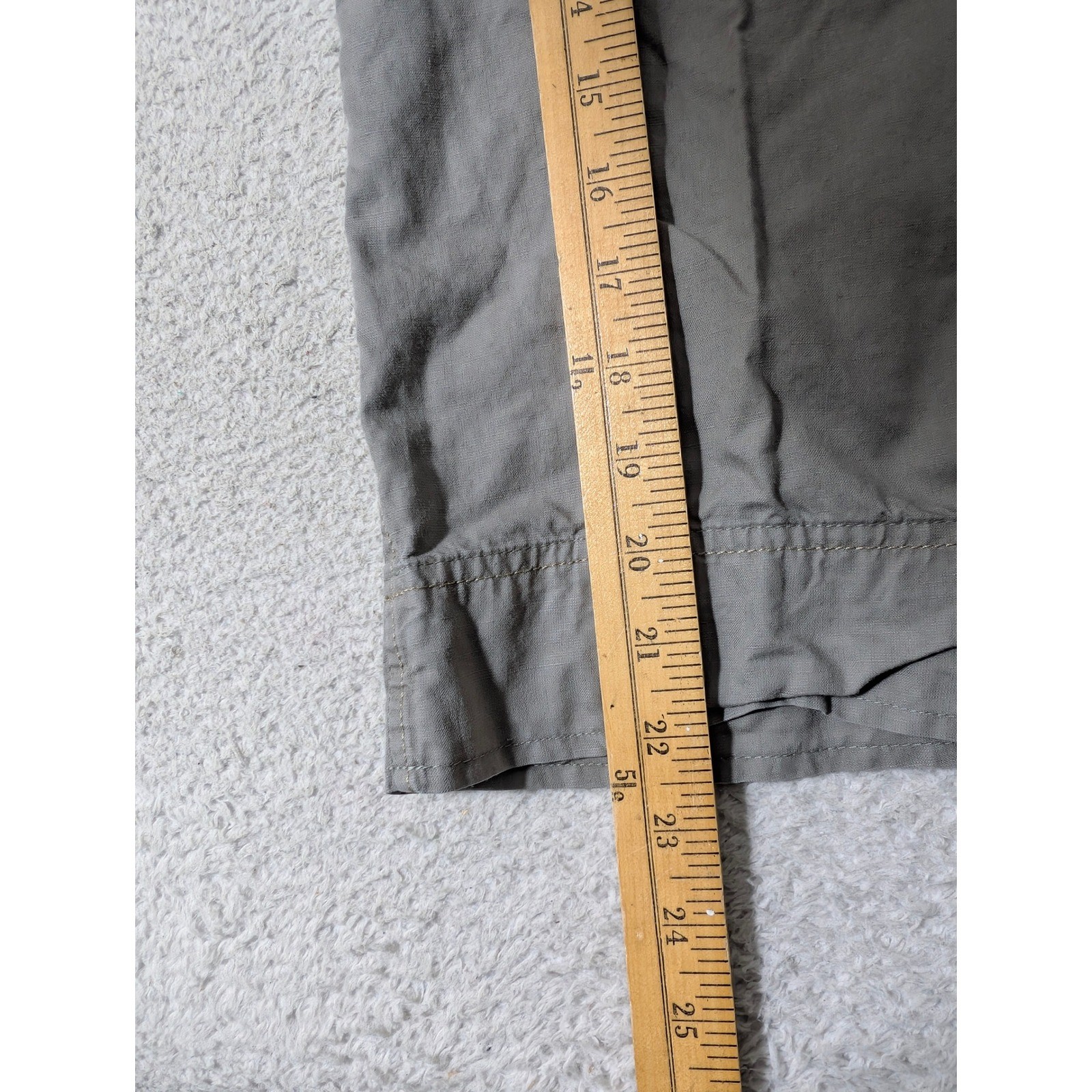 Mountain Hardwear Cropped Pants Womens 10 Grey Organic Cotton Hemp OL2998 Hiking