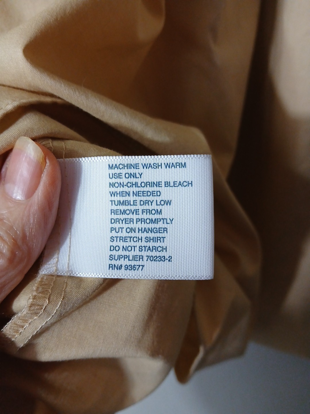 STAFFORD Travel Easy-care Broadcloth Beige Dress Shirt Regular Fit XL 17-17.5