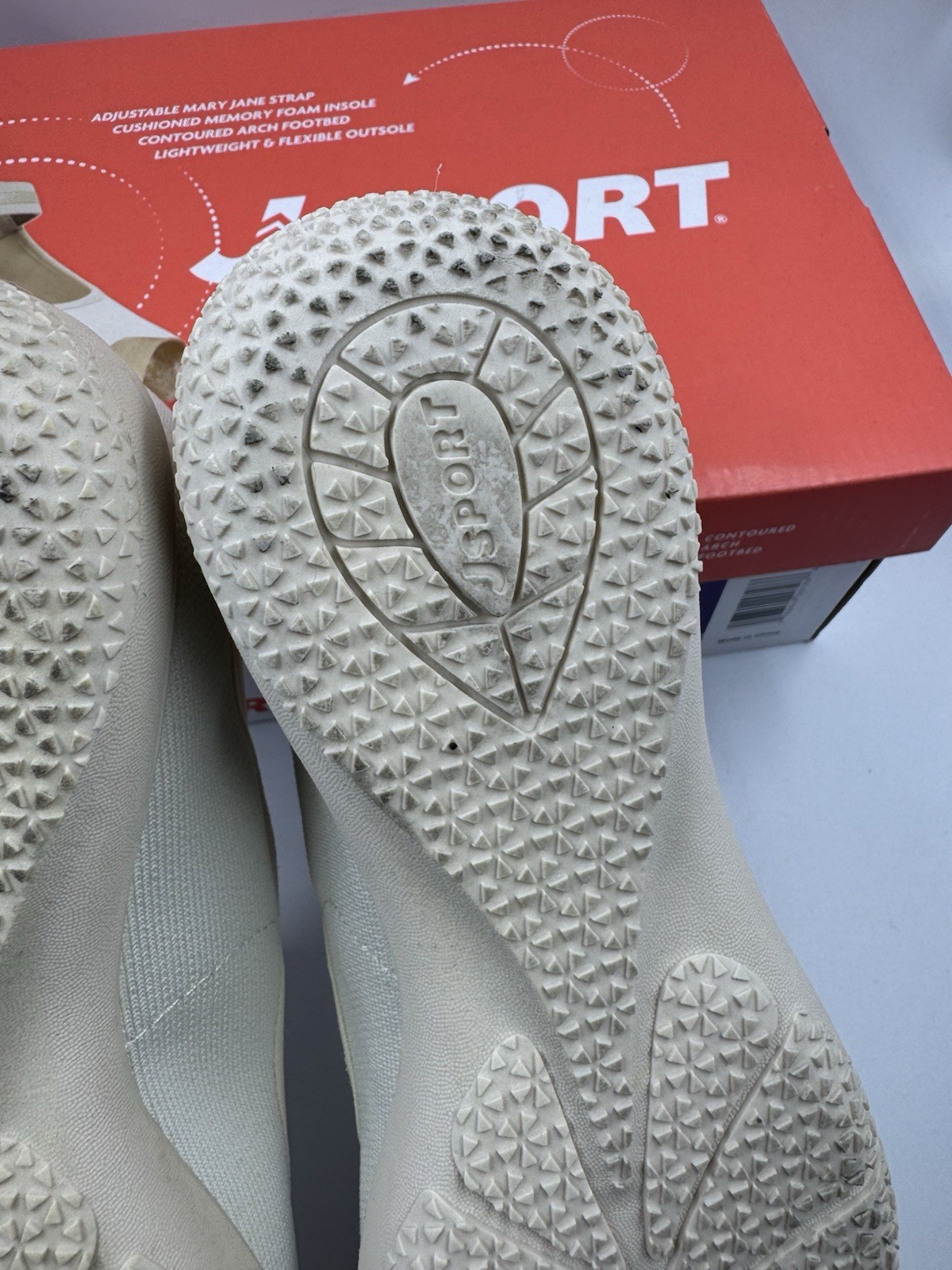 Jsport Womens Shoes Beige Mary Jane Memory Foam Contoured Arch Lightweight 8