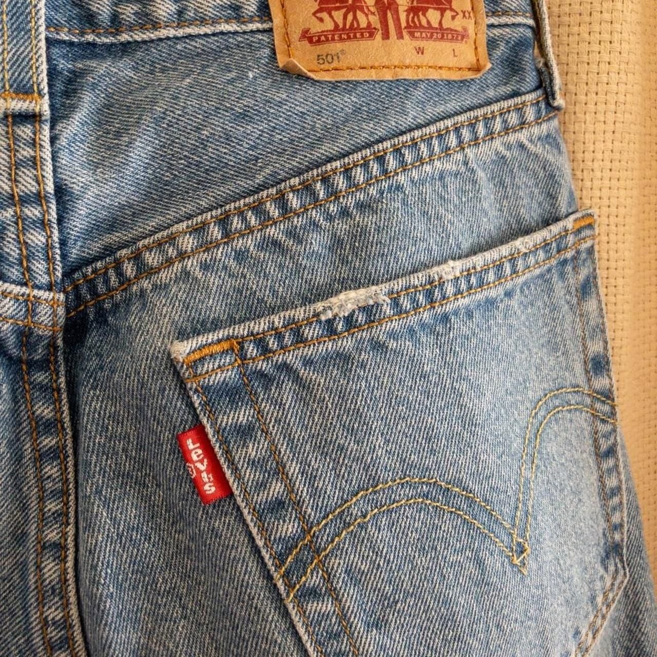 Levi’s 501 Original Fit Button Fly Distressed Blue Jeans 24” x 30”