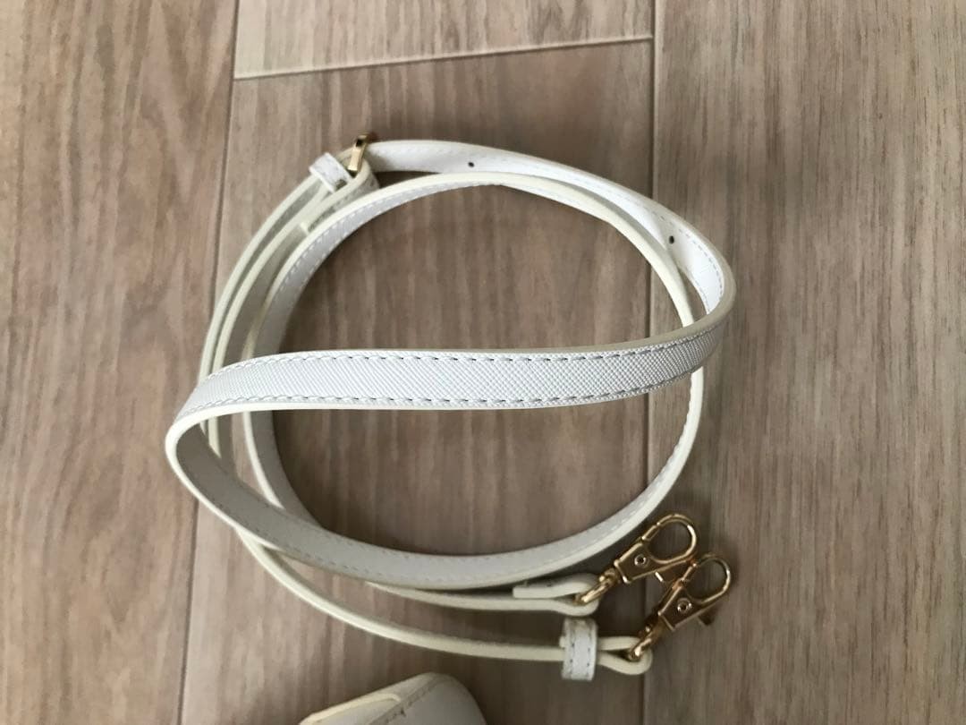 Samantha Thavasa Petit Choice Sailor Moon Serenity Shoulder Bag White