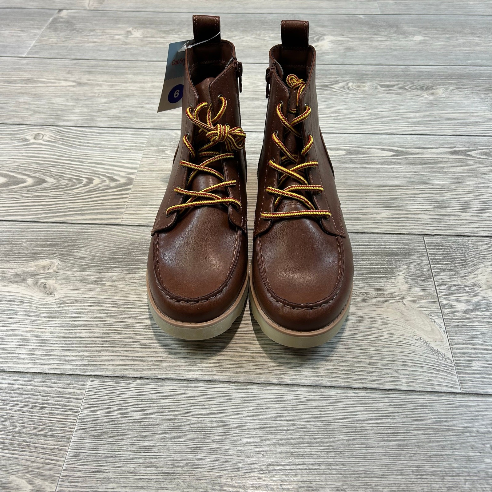 Cat & Jack Boys’ Bosley Boots: Rugged Yet Refined Classic Style Size 6 NWT
