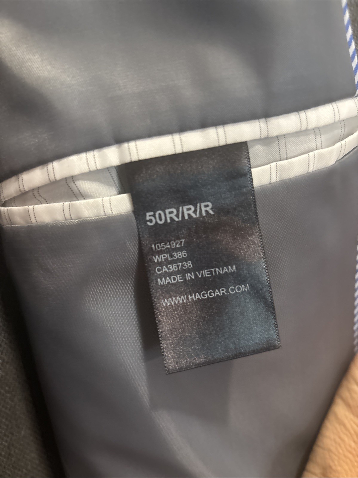 Haggar Classic fit Suit 50R 2 Piece 42×30 Pants