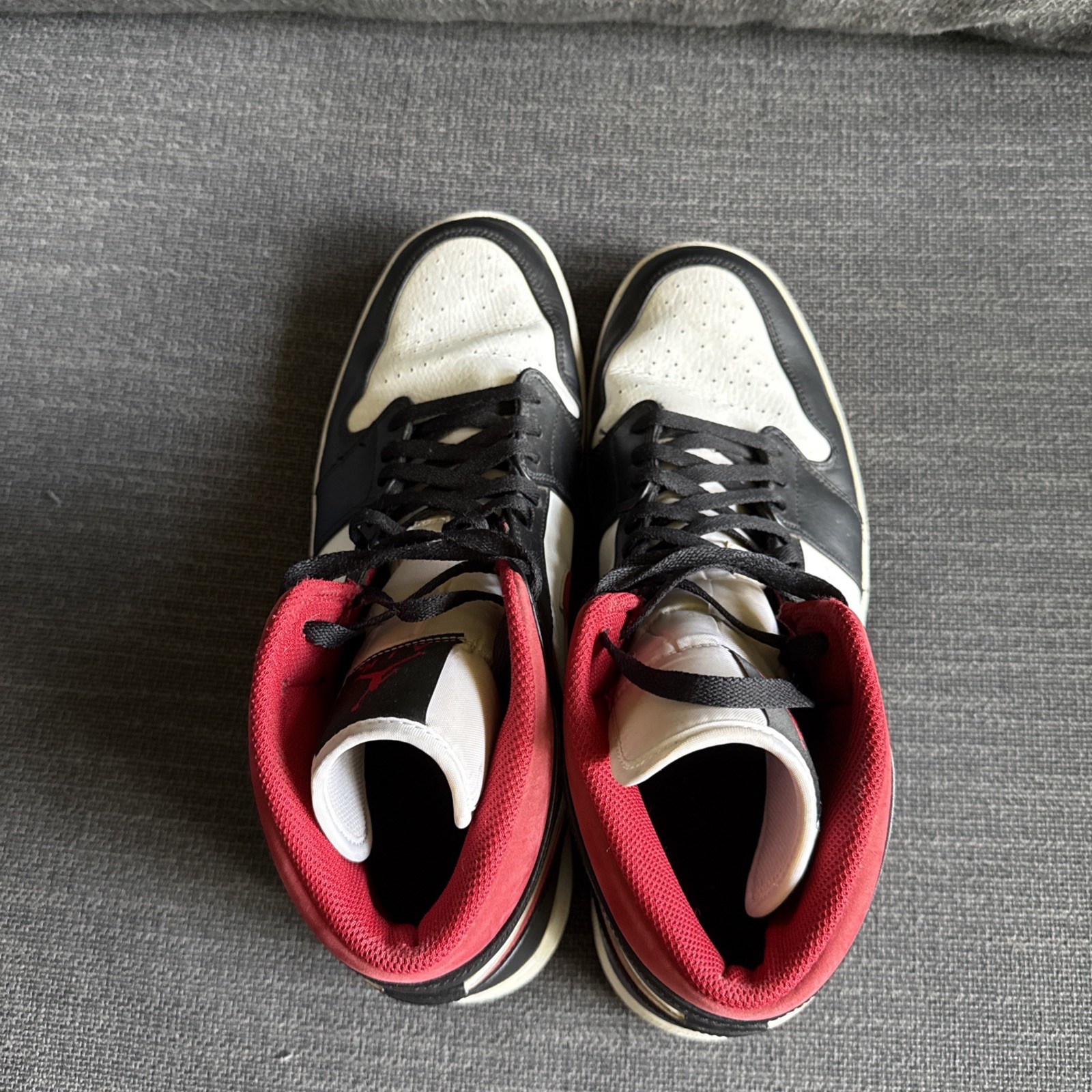 Jordan Air Jordan 1 Retro Mid Red/Black
