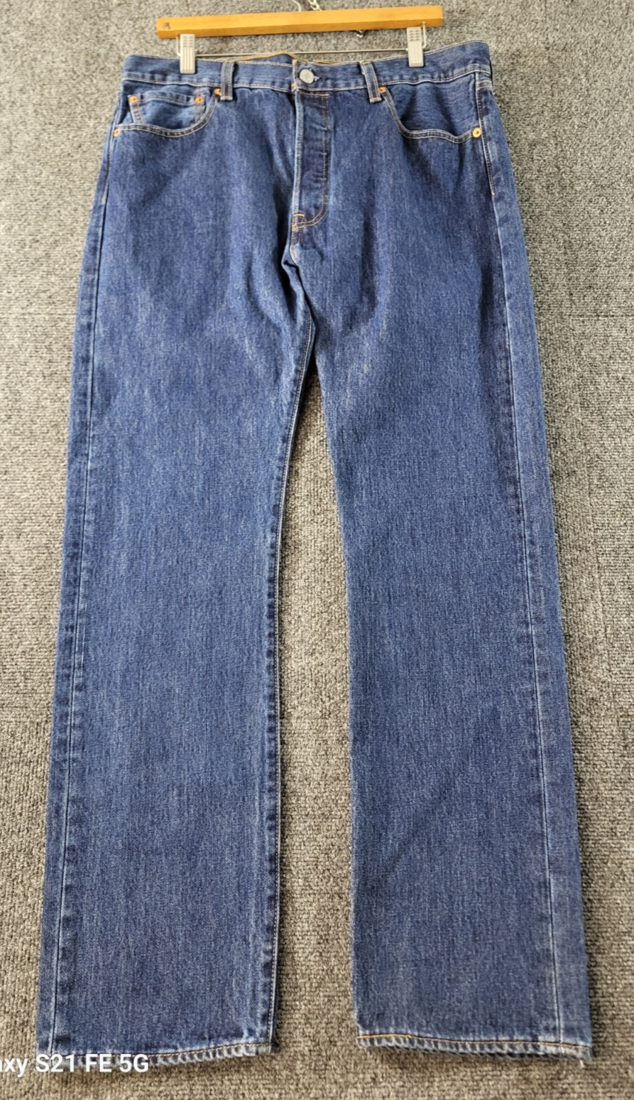 Levi’s 501 Button Fly Straight Fit Jeans Mens 34×32 Med Wash Great Fade Cotton