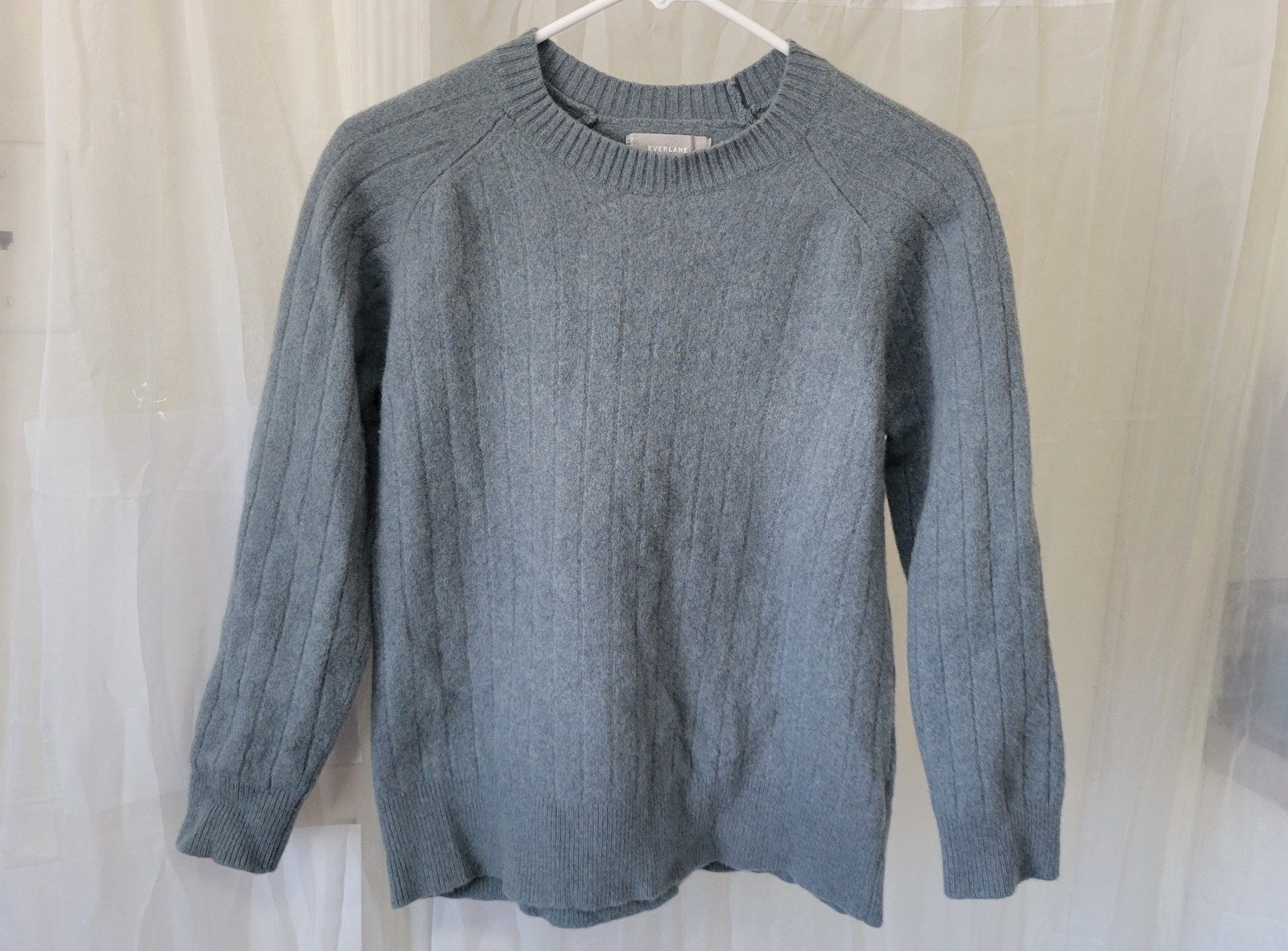 Everlane Women 100% wool Light Blue wool Ribbed Crewneck Sweater Size Large