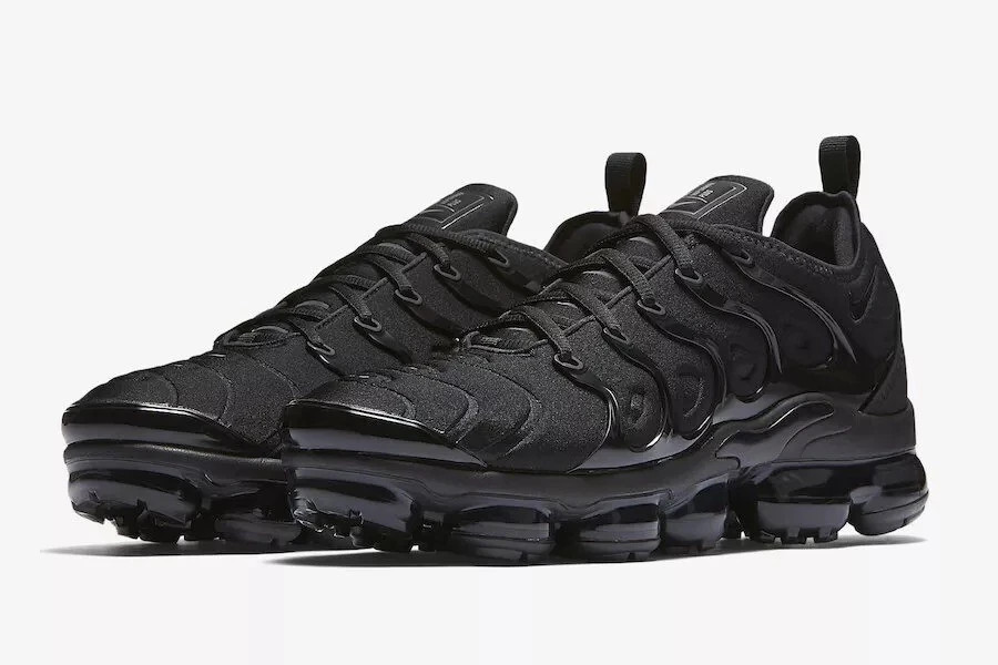 Nike Air VaporMax Plus Triple Black Unisex Air Cushion Running Lifestyle Shoes