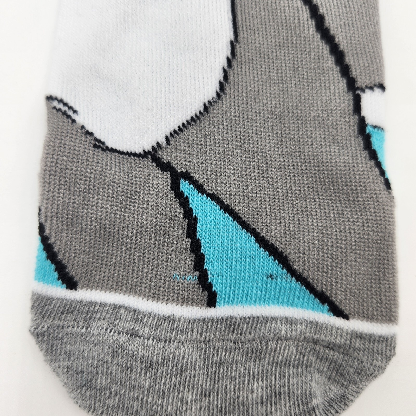 Bugs Bunny Cartoon Novelty Crew Socks, Adult Shoe Size 7-10, S1