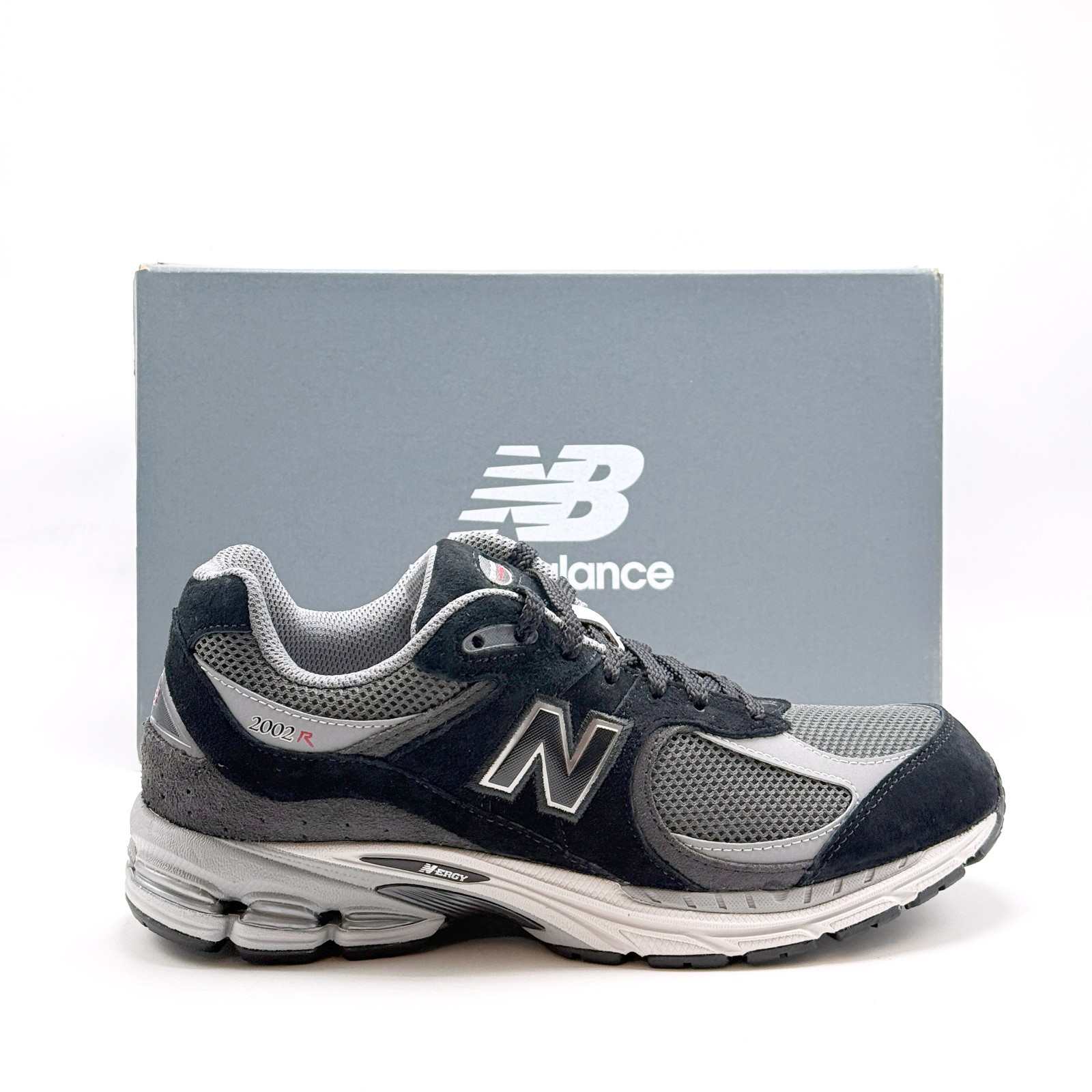 *NEW* MEN New Balance 2002R Lifestyle Shoe BLACK / MAGNET (U2002RC) 👍