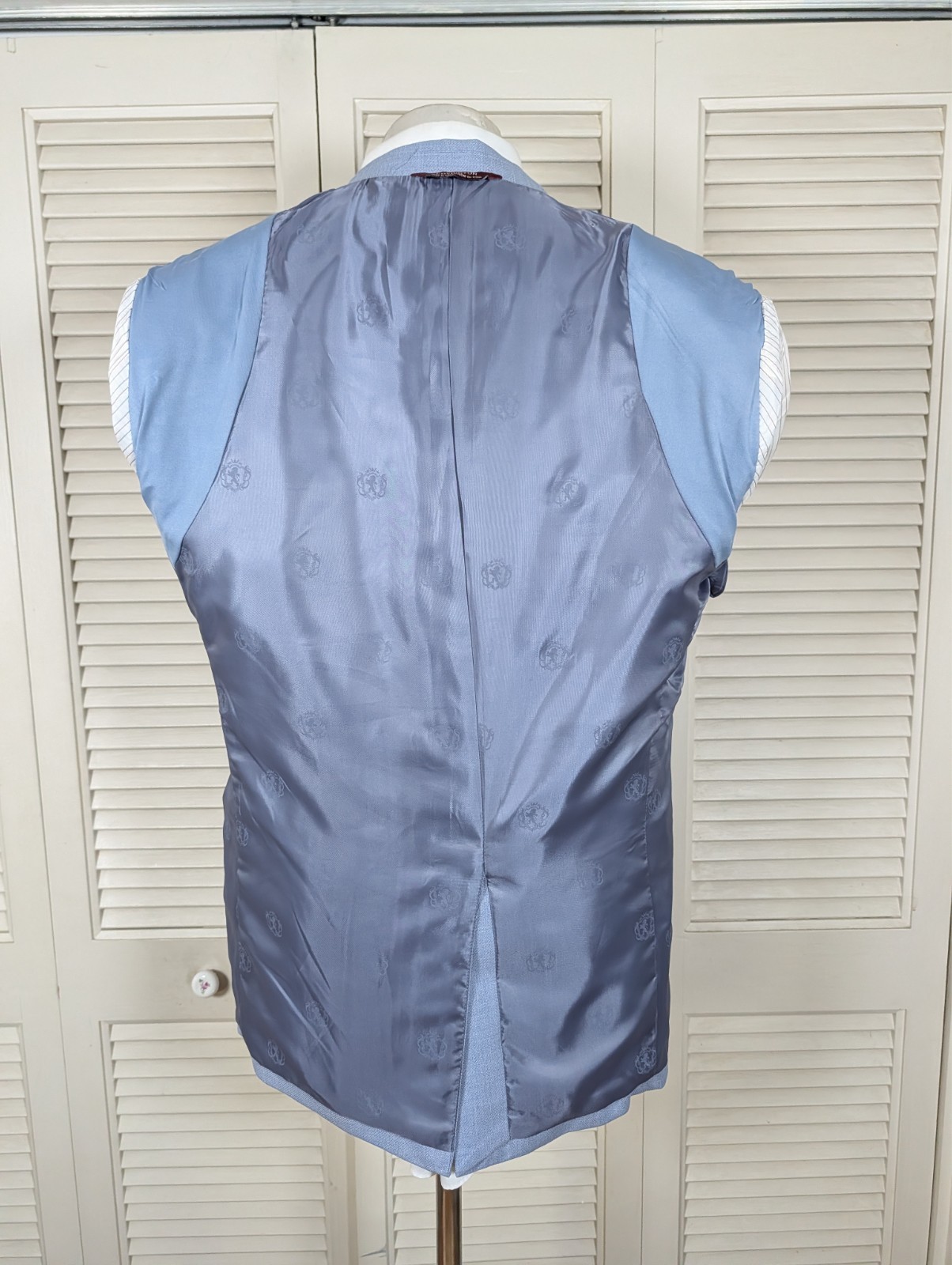 Covington Blazer Jacket Sport Coat Mens 42R Sky Blue Rayon 2 Button Front