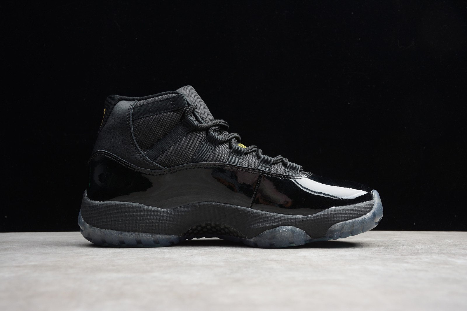 AJ 11 Retro Gamma Blue 2025 CT8012-047
