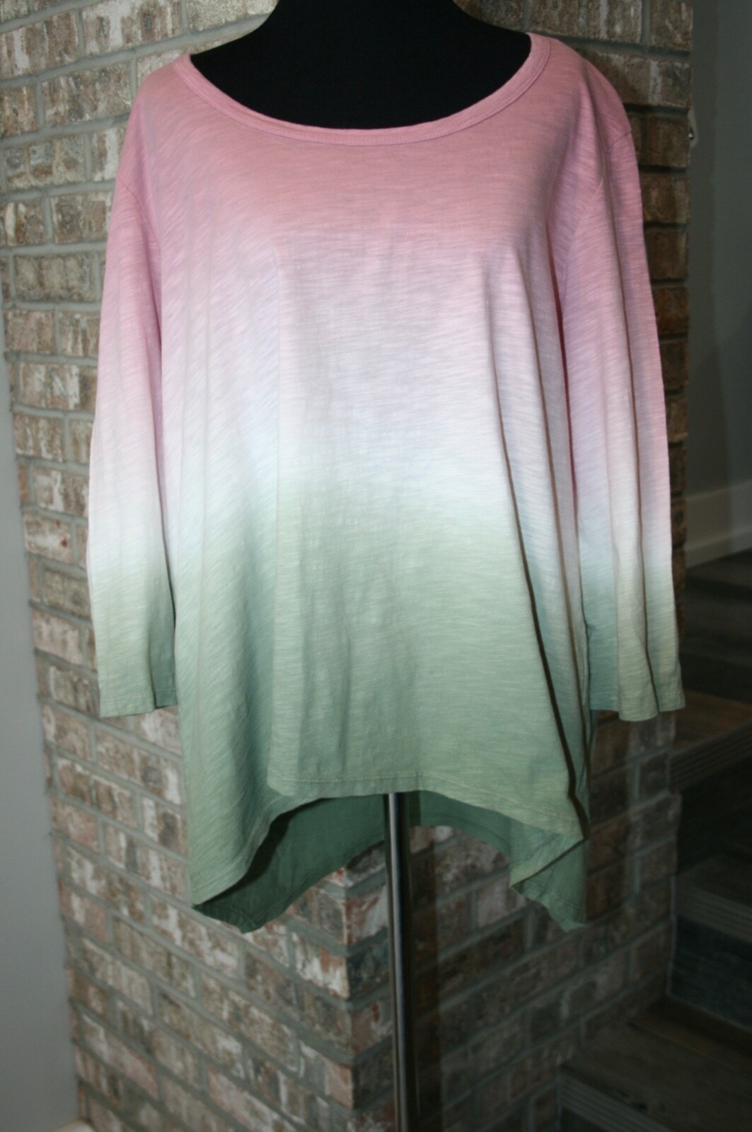 Seven 7 Womens Pink Green Tie Dye 3/4 Sleeve Hi Low Hem Top SZ L