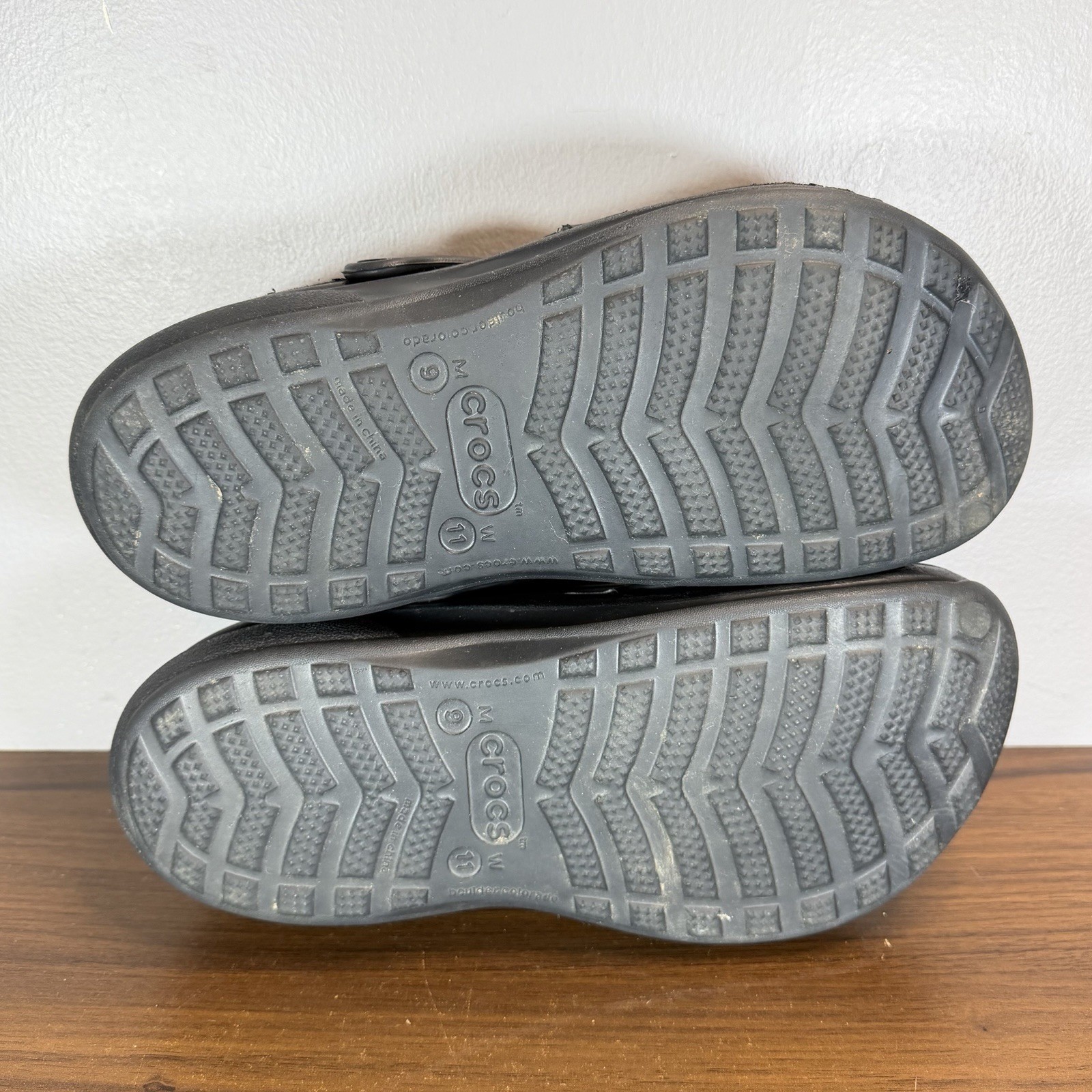 Crocs At Work Shoes Mens 9 Bistro Clogs Black Slip Resistant Comfort Casual