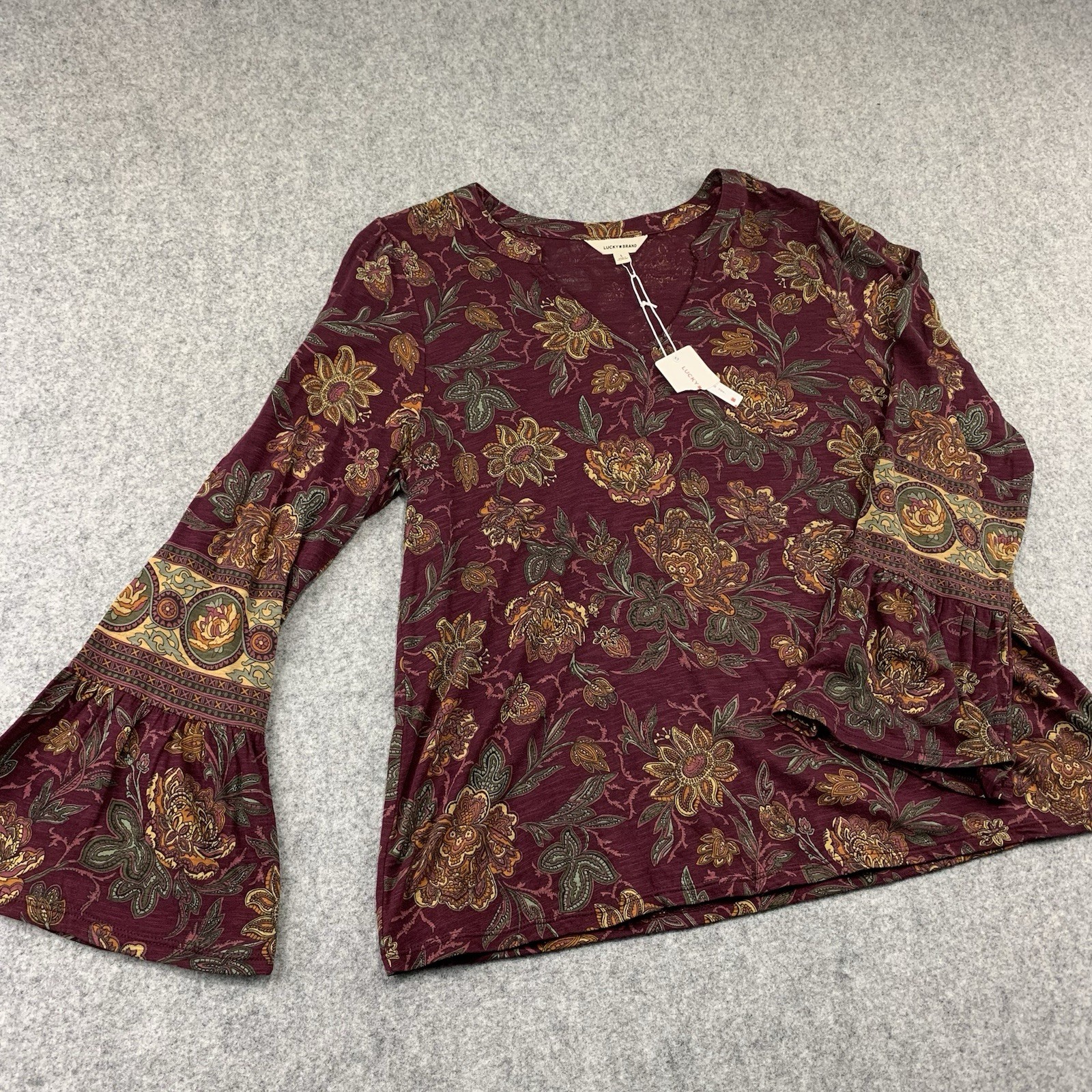NEW Lucky Brand Women V Neck Burgundy Floral Top Shirt Size Large Bell Sleeve