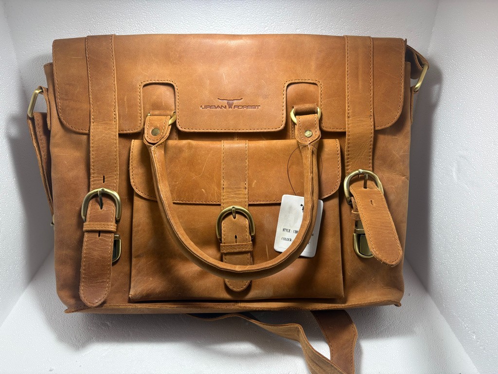 Urban Forest Cognac Rustic Lather 15′ Lab top /Briefcase