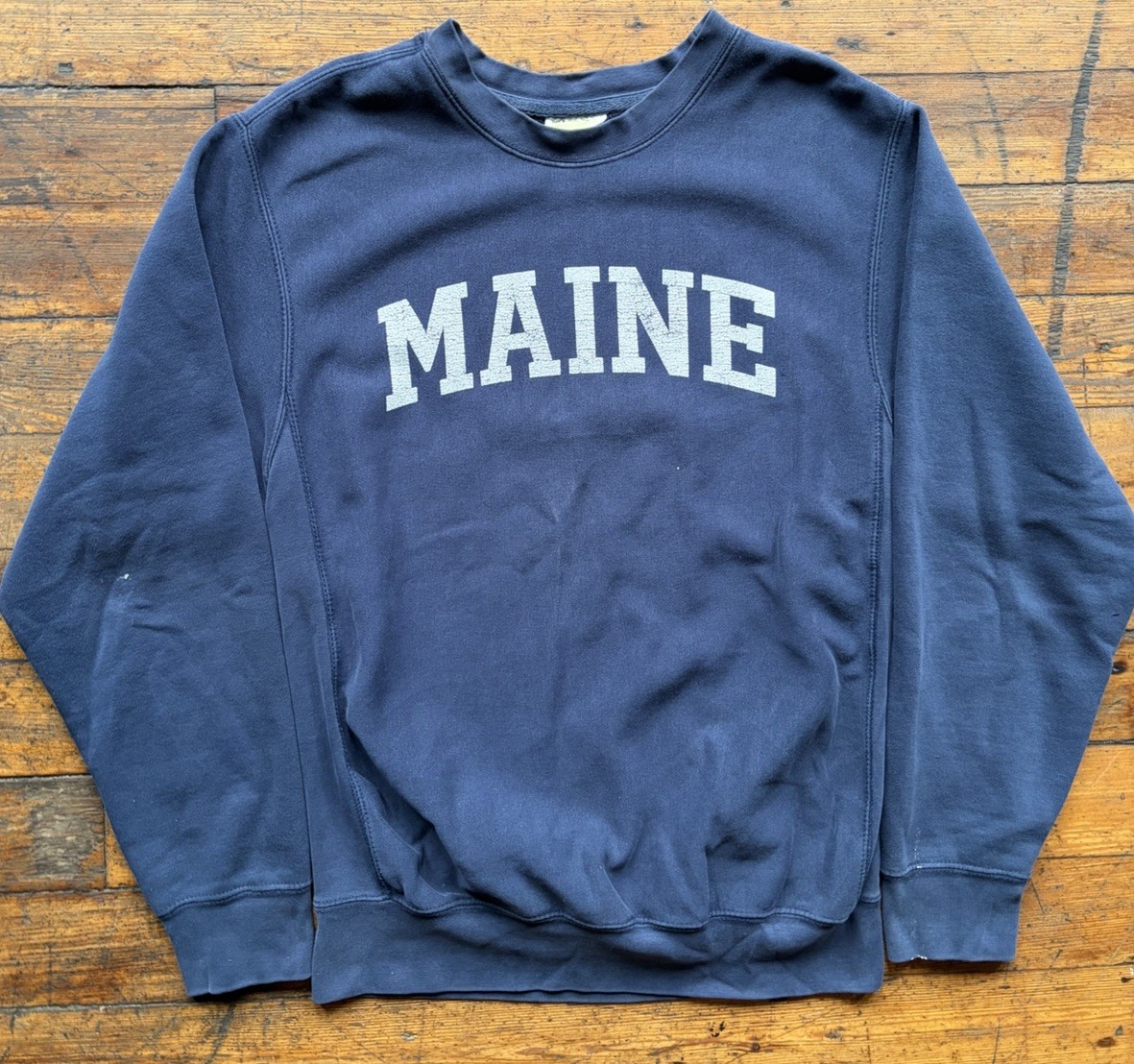 Maine MV Sport Pro Weave Red Crewneck Sweatshirt 90s Vintage, Spell Out Design