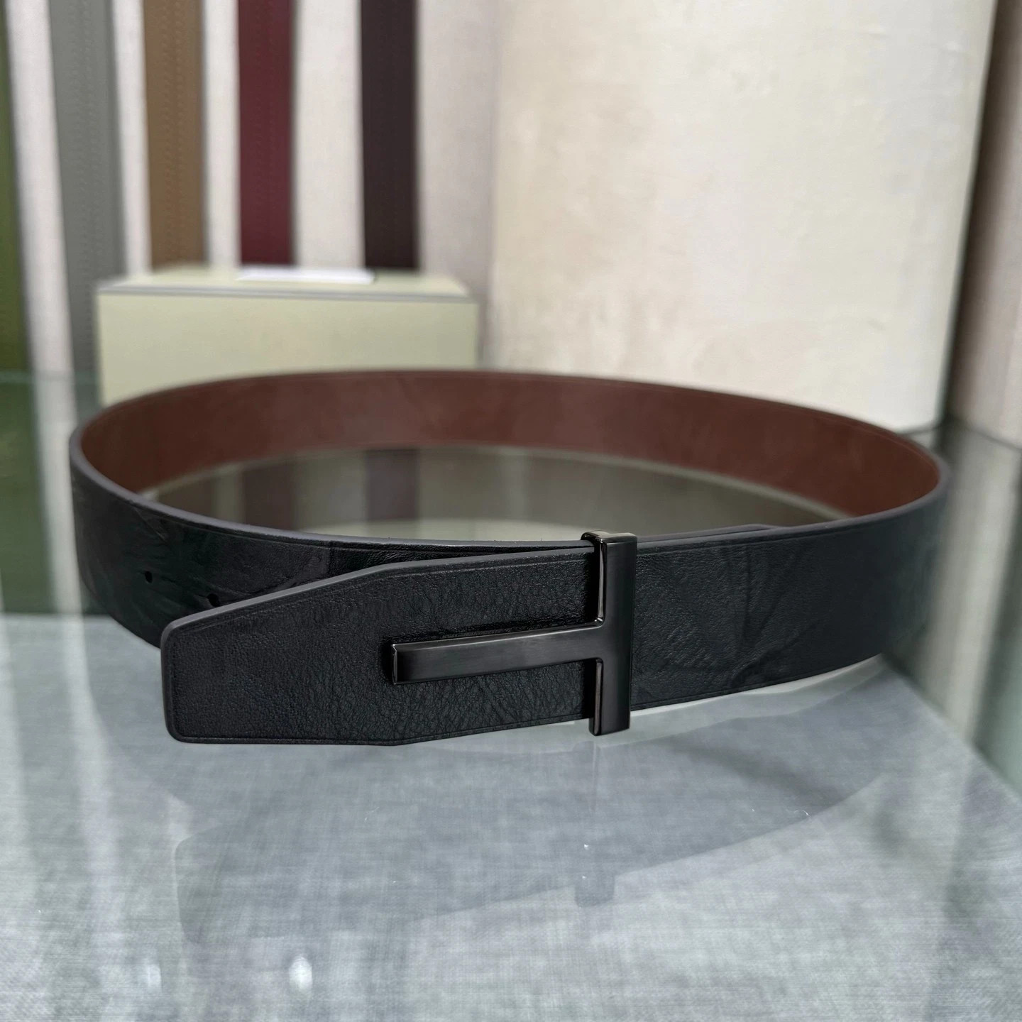 Tom Ford Black Brown Reversible Leather T Buckle 38mm Dress Belt w/ Box