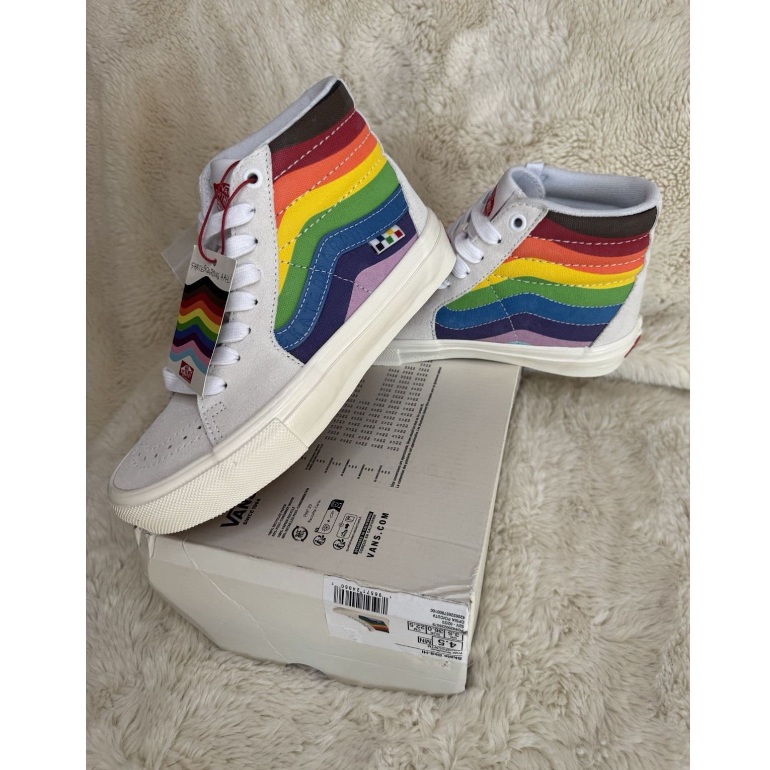 VANS Skate Sk8-Hi Pride VN0A5FCCWTM White Multicolor High Top Sneakers Men