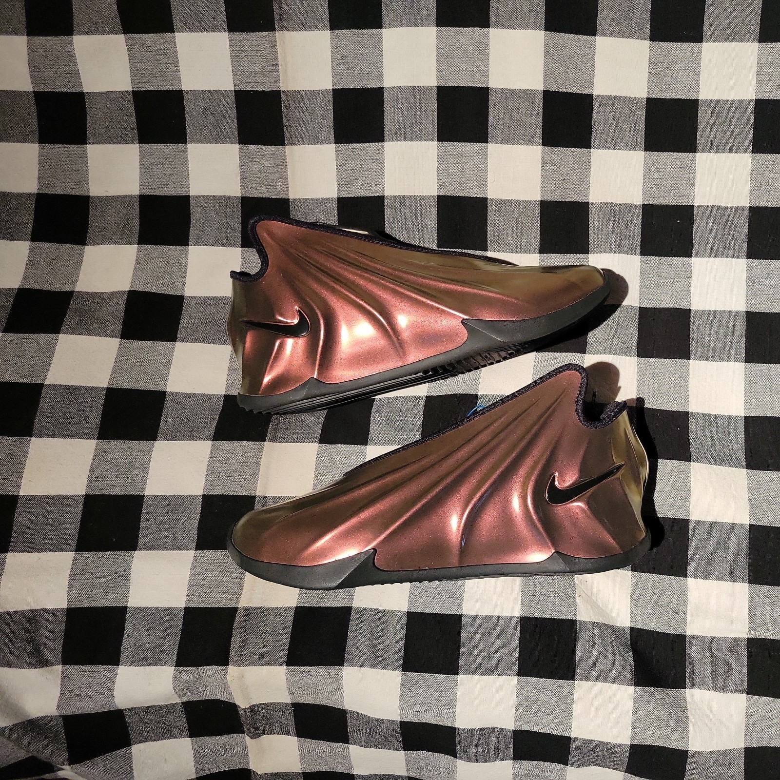 Size 13.5 – Nike GT Future Metallic Red Bronze Men’s Shoes FZ5590-900