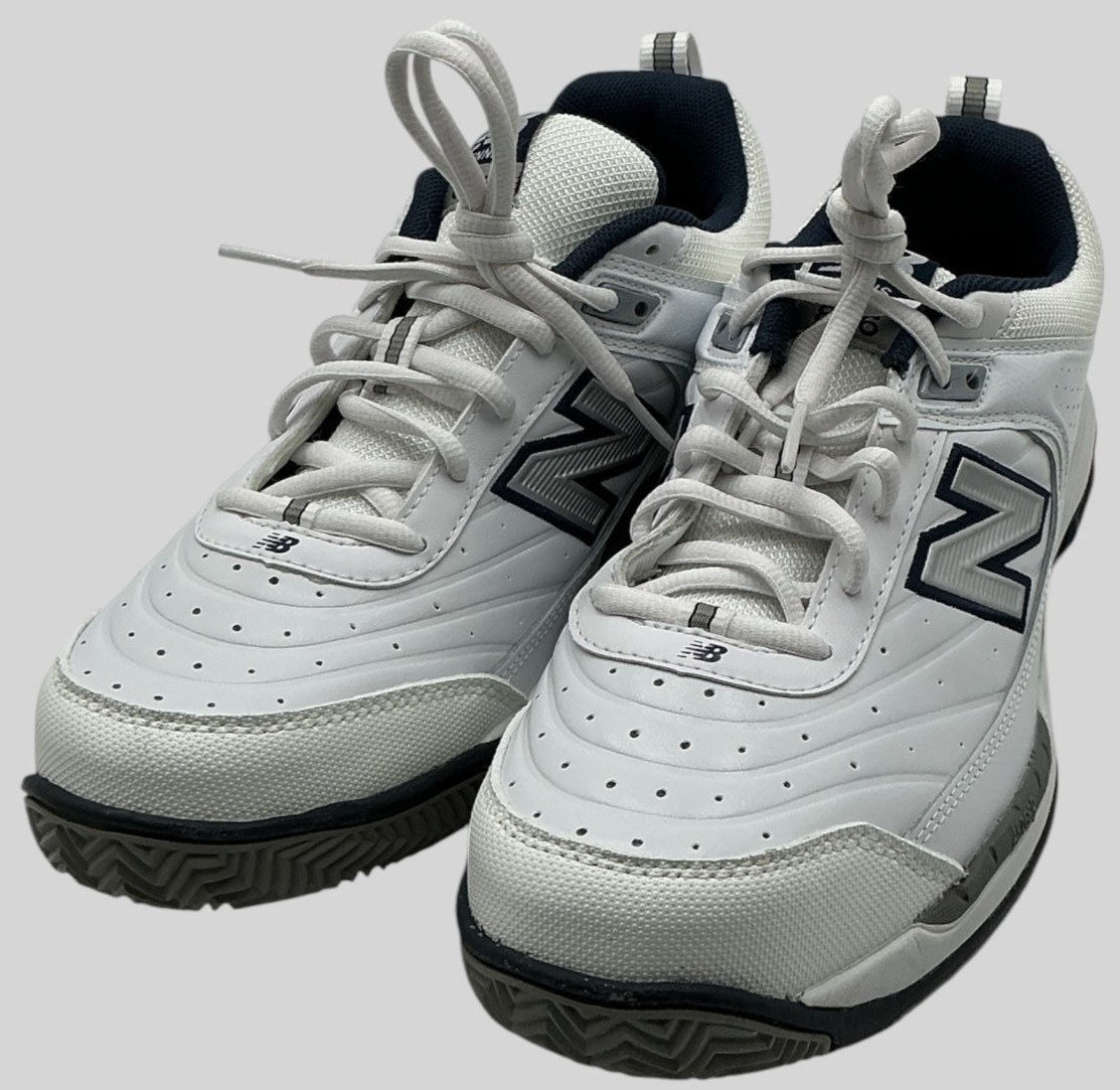 New Balance 806 Men’s Size 9.5 White/Blue Tennis Shoes