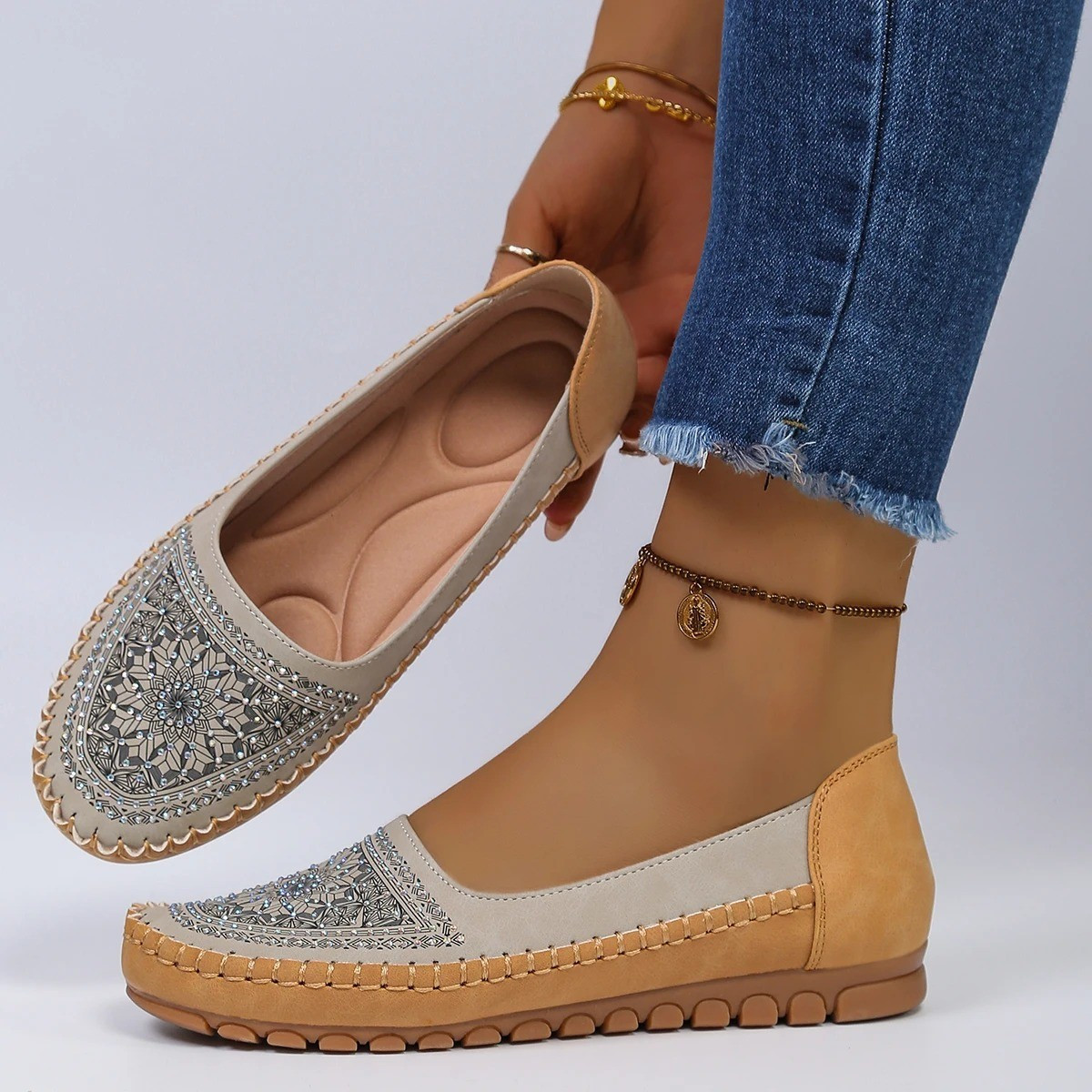 Women’S Wide Fit Loafers Slip on Breathable Flats Rhinestone Casual Shoes