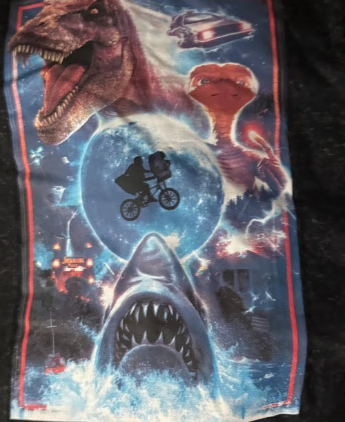 Universal Studios Jurassic Park Jaws ET Back To Future Holographic Tee Shirt S