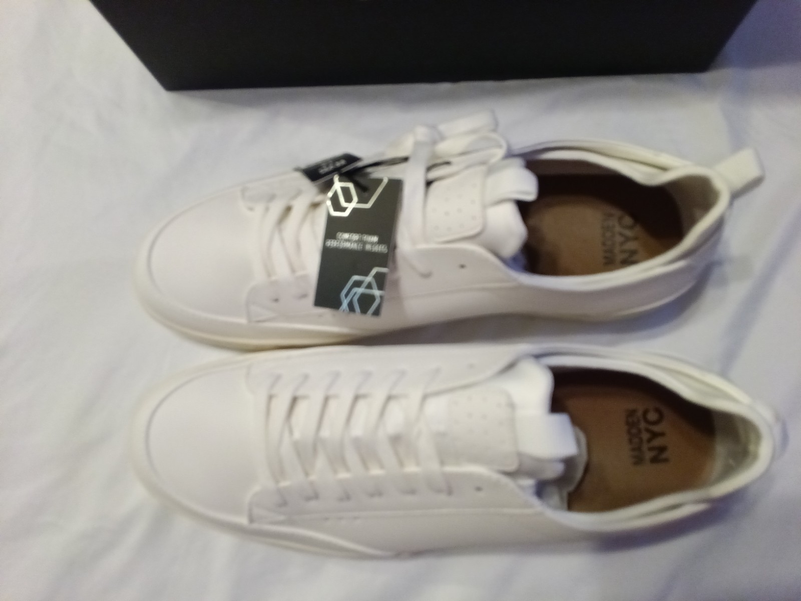 Madden NYC Markk Men’s Low Top Lace Up Sneakers White Comfort Foam Insole