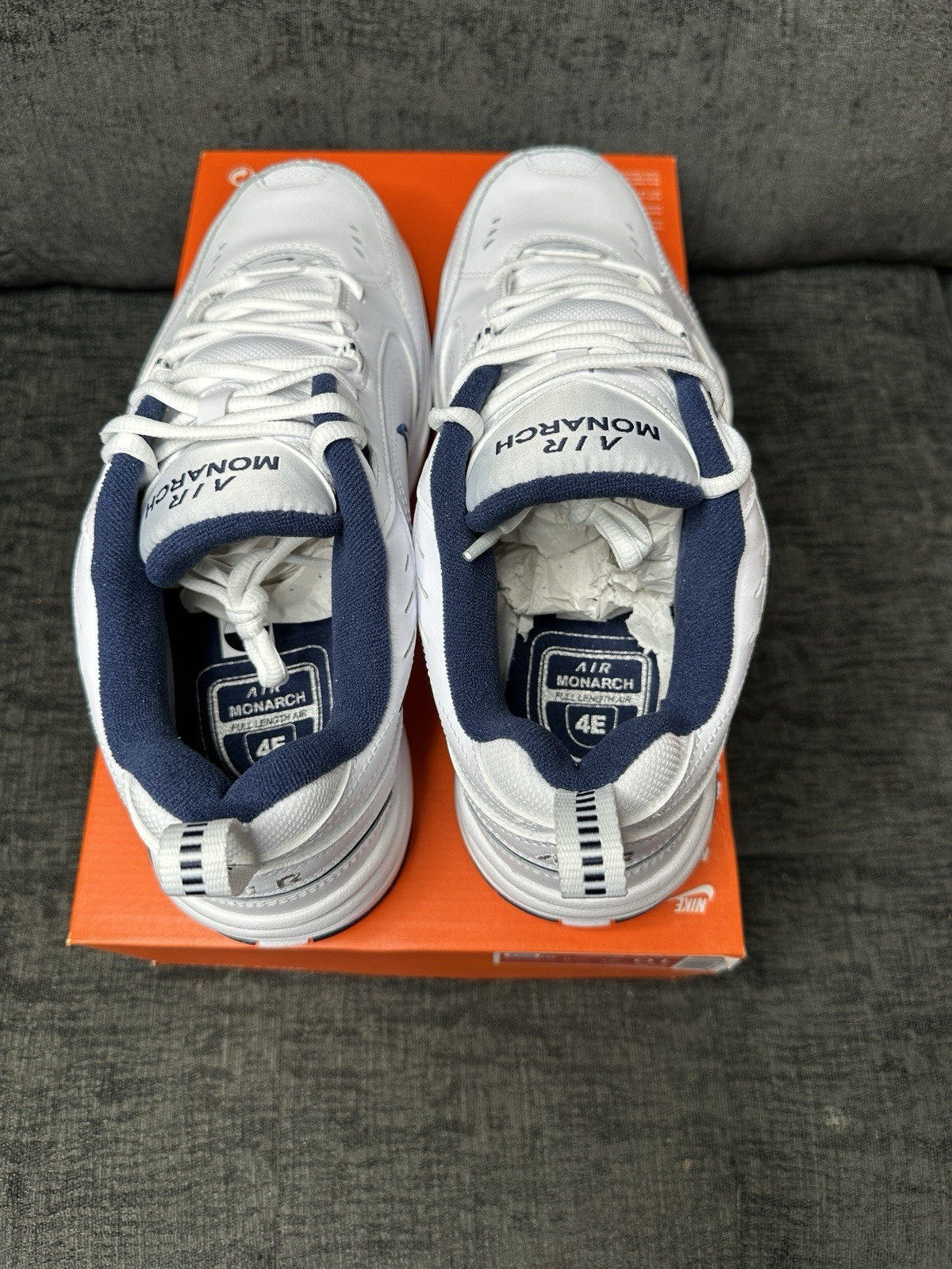 Nike Air Monarch IV 4E White Navy Mens 10 Wide Training Shoe 4E 416355-102 New