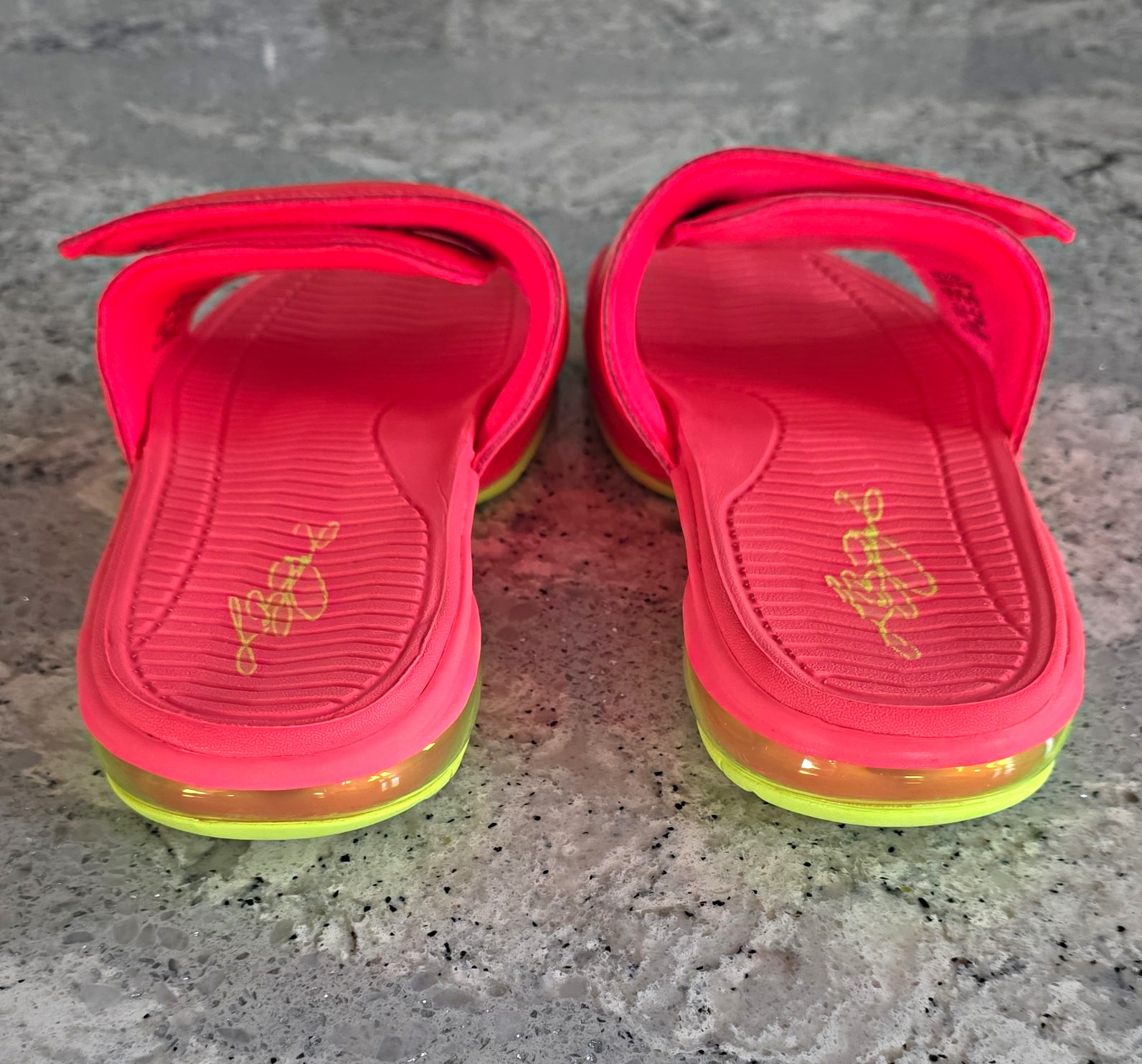 Vintage Nike LeBron James Air Max Slide Hyper Punch / Volt Cushion Men’s US 10