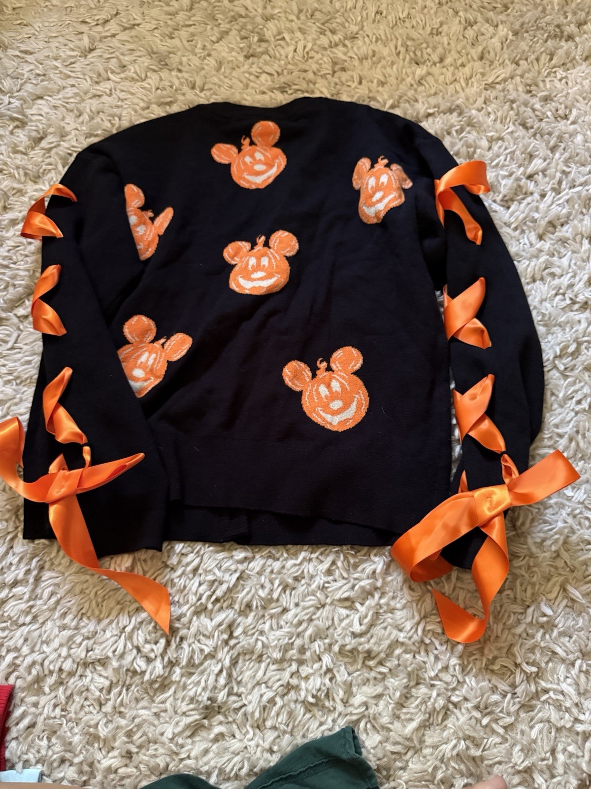 Women’s Disney Mickey Mouse Halloween Pumpkin Button-Front V-Neck Cardigan M