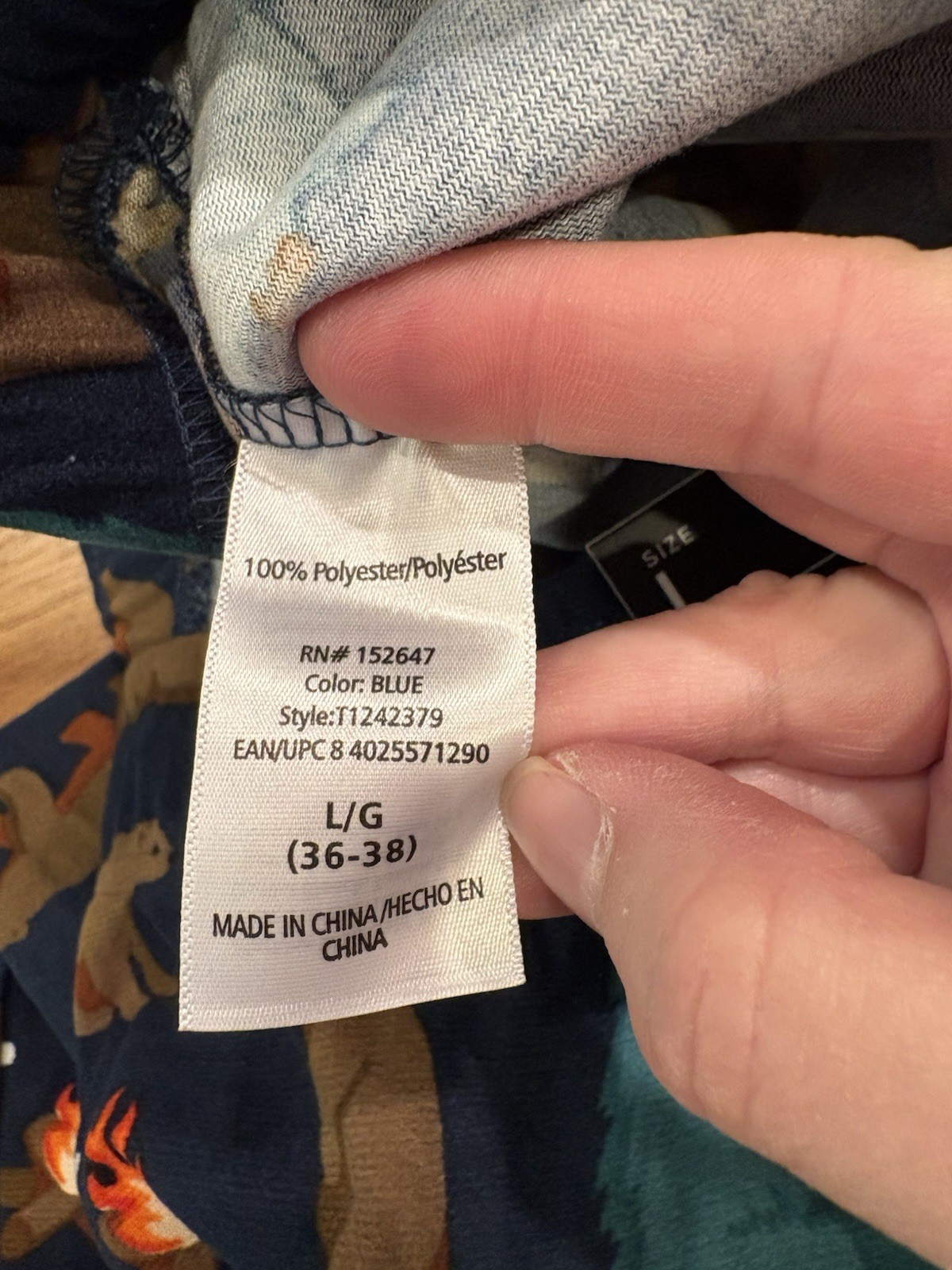 NWT Men’s Size L Sleep Pant From Trinity Collective Bear With Campfire Print