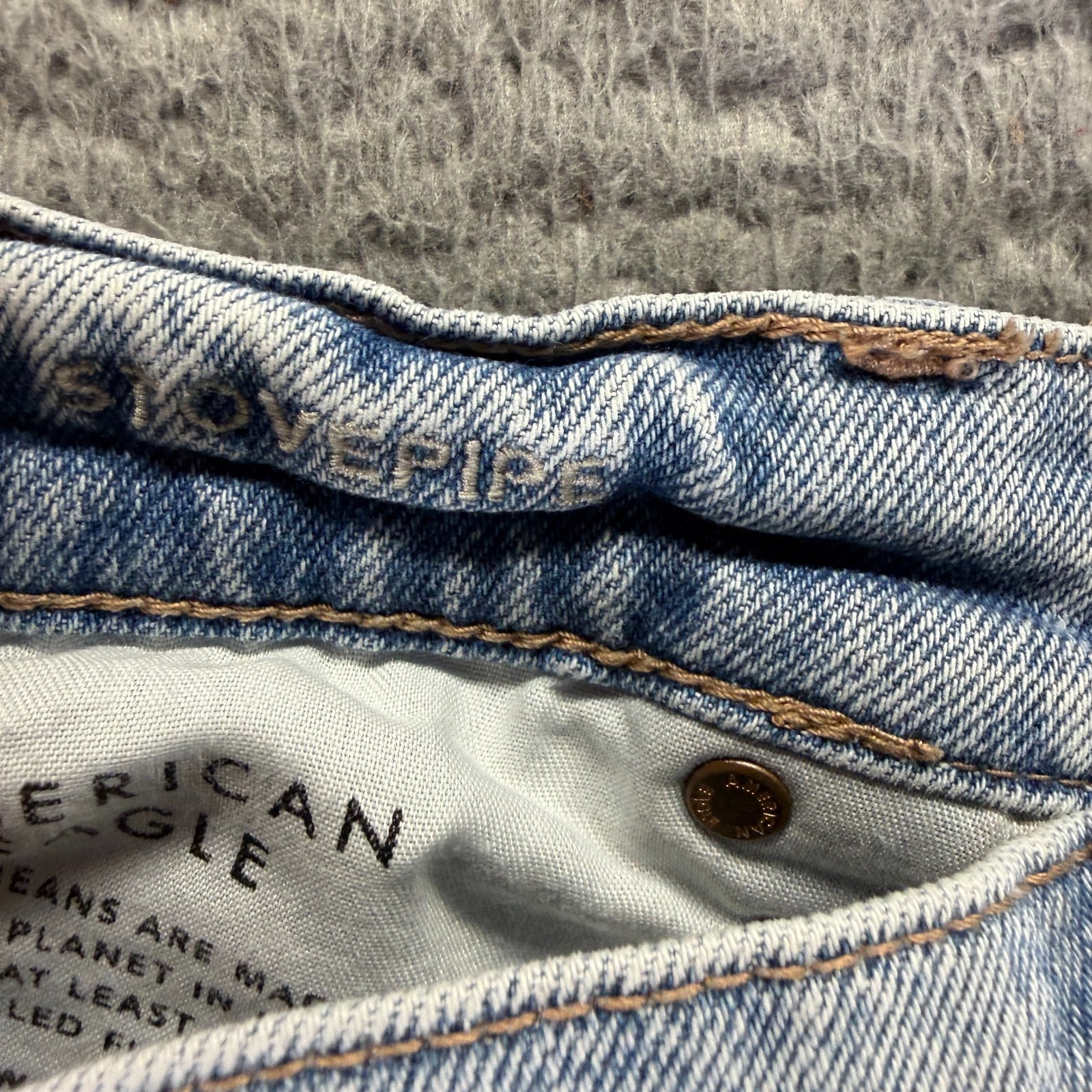 American Eagle Outfitters Strigid Stovepipe Jeans Women’s 6 Blue Denim Straight