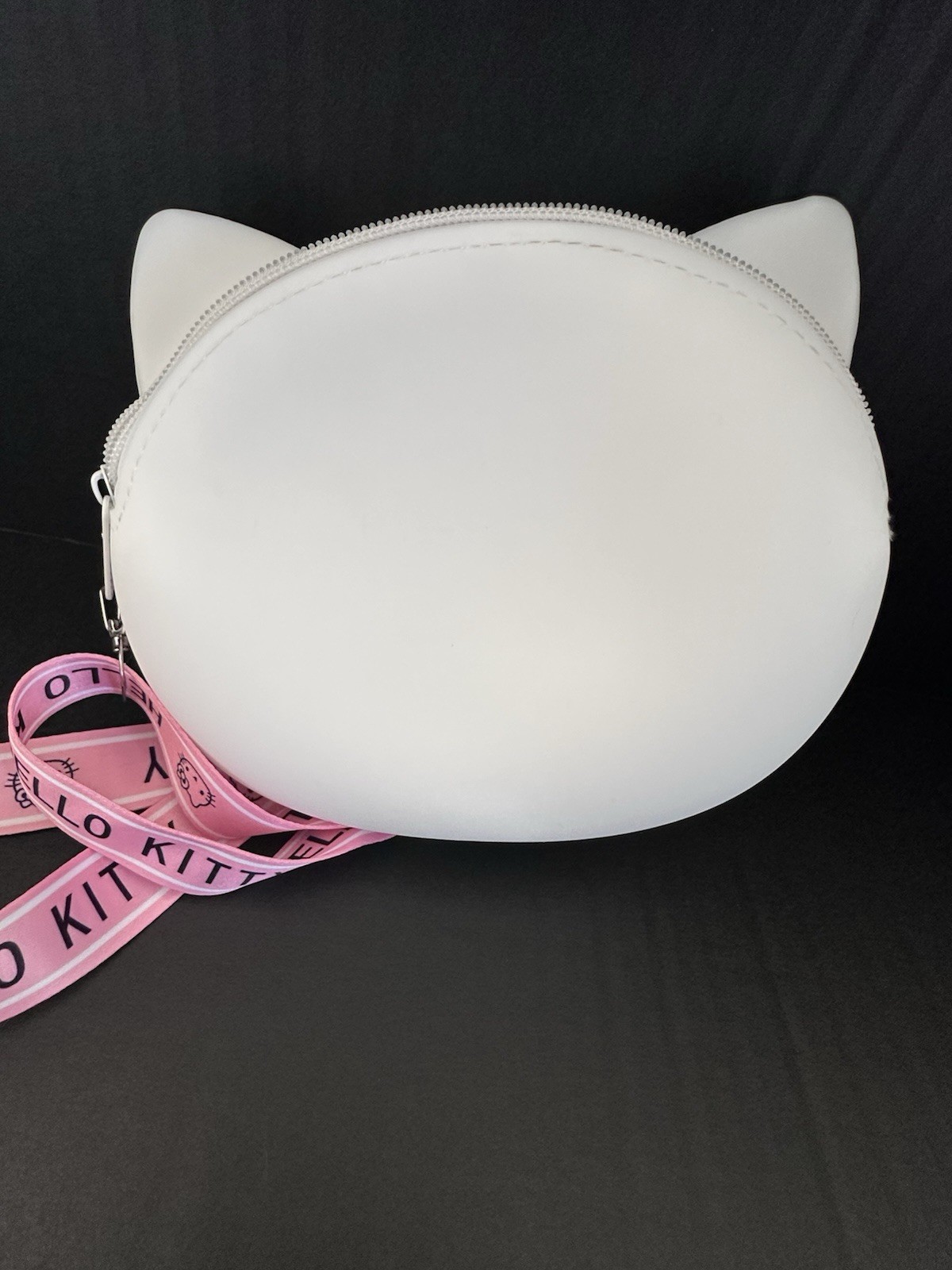 Hello Kitty Silicone Rubber Shoulder Zipper Purse Crossbody Cosmetic Bag NWOT