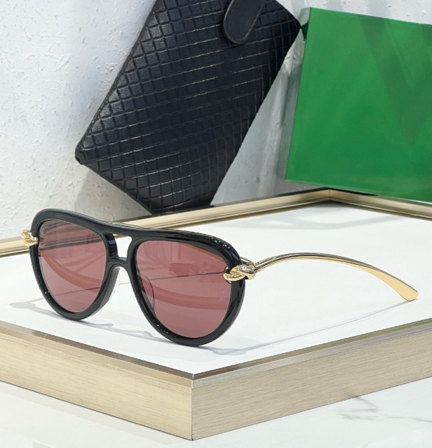BOTTEGA VENETA BV1418S size:58-15-145 sunglasses new