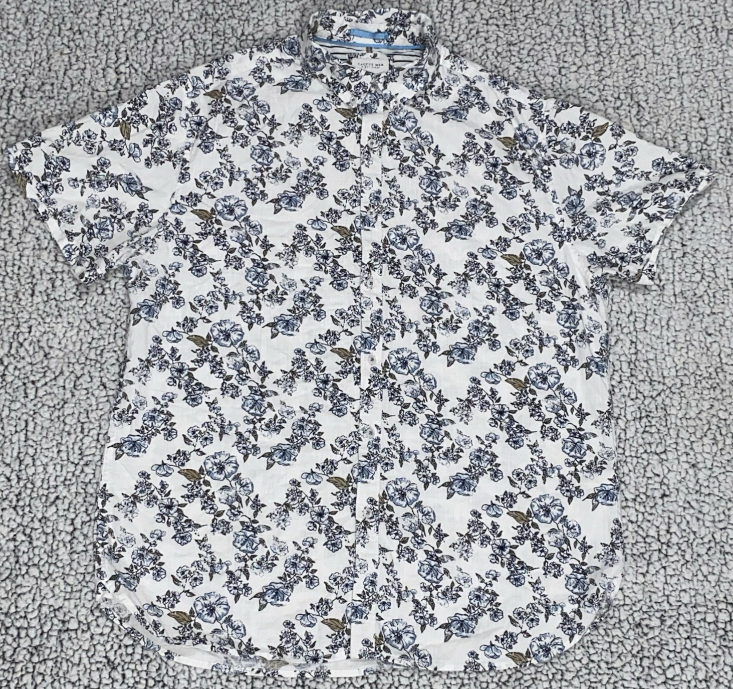 Cactus Man Ricky Singh Button Down Shirt Men’s L White Blue Floral Aloha Beach