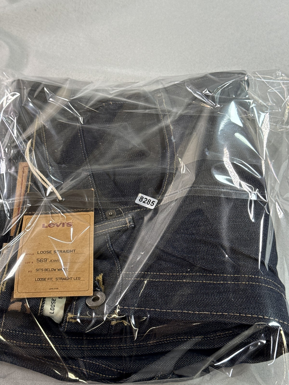 Levi’s 569 Straight Leg Dark Wash Denim Jeans W34 L30 100% Cotton New Tags Mid