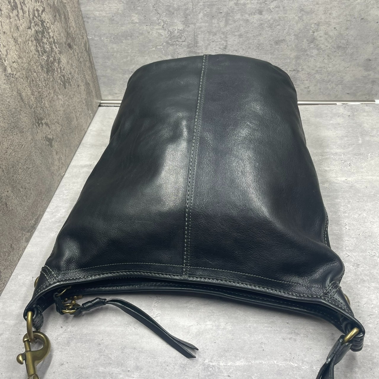 Vintage Coach 11423 XL Vintage Cognac Bleecker Tattersall Leather Duffle Black